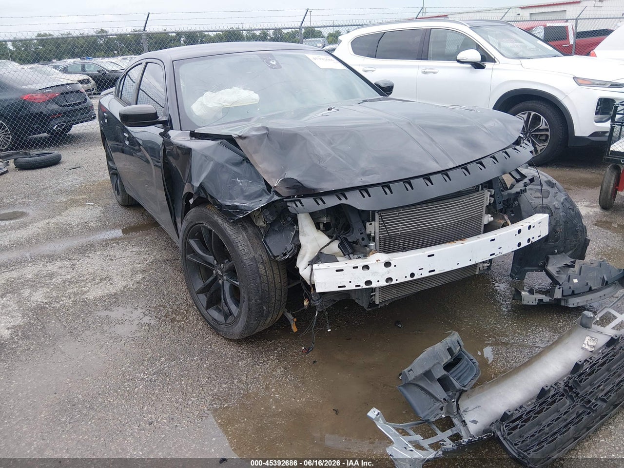 2C3CDXBG1JH****** · 2018 DODGE CHARGER SXT RWD