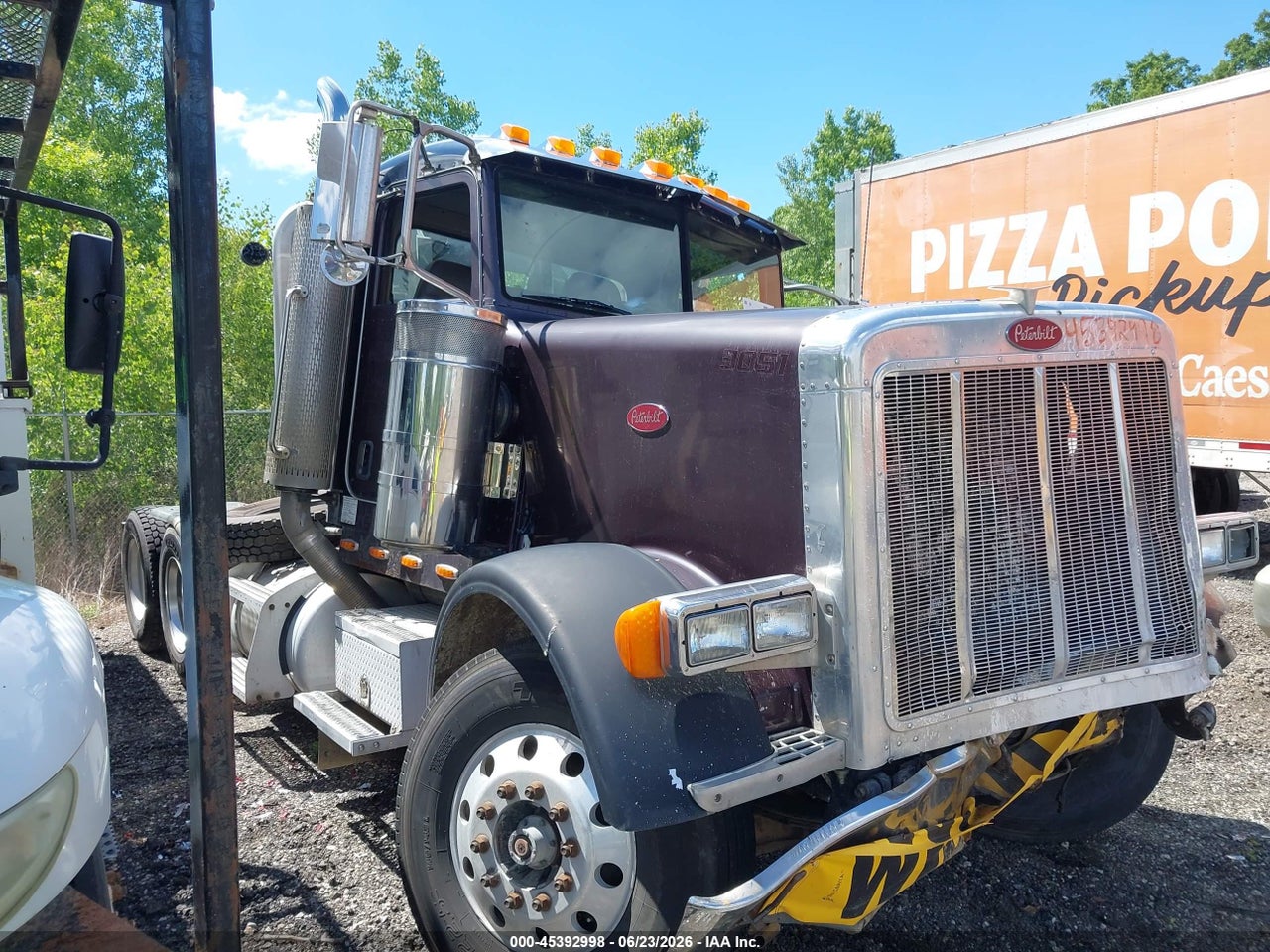 1XPFD49XX5N****** · 2005 PETERBILT 378