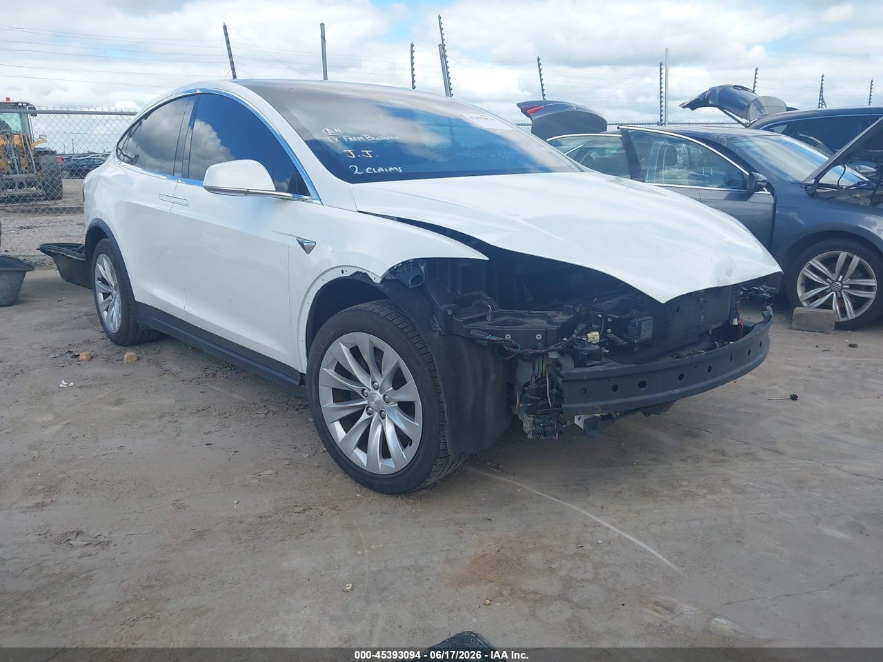 5YJXCDE27JF****** · 2018 TESLA MODEL X 100D/75D/P100D