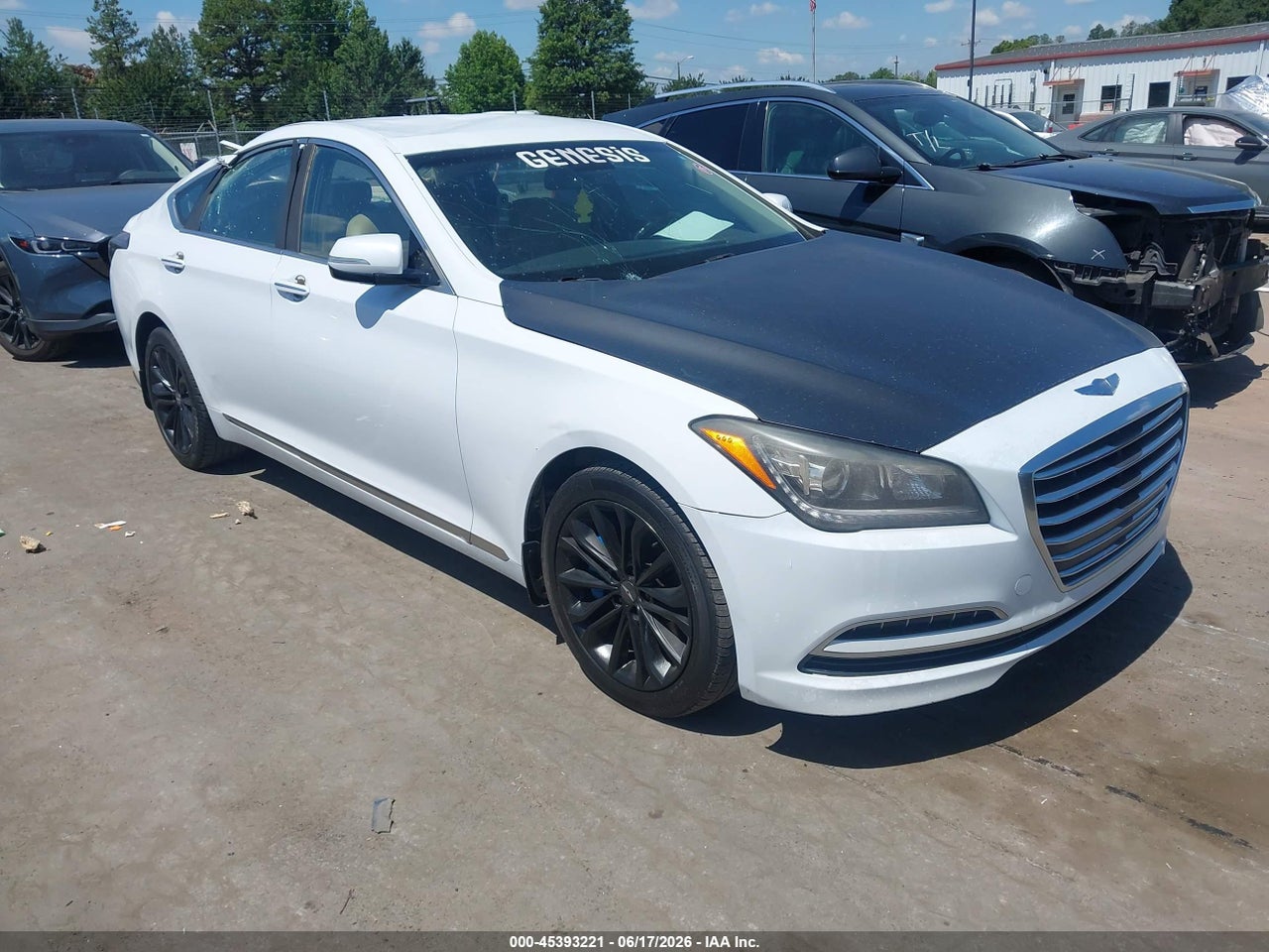 KMHGN4JE9GU****** · 2016 HYUNDAI GENESIS 3.8
