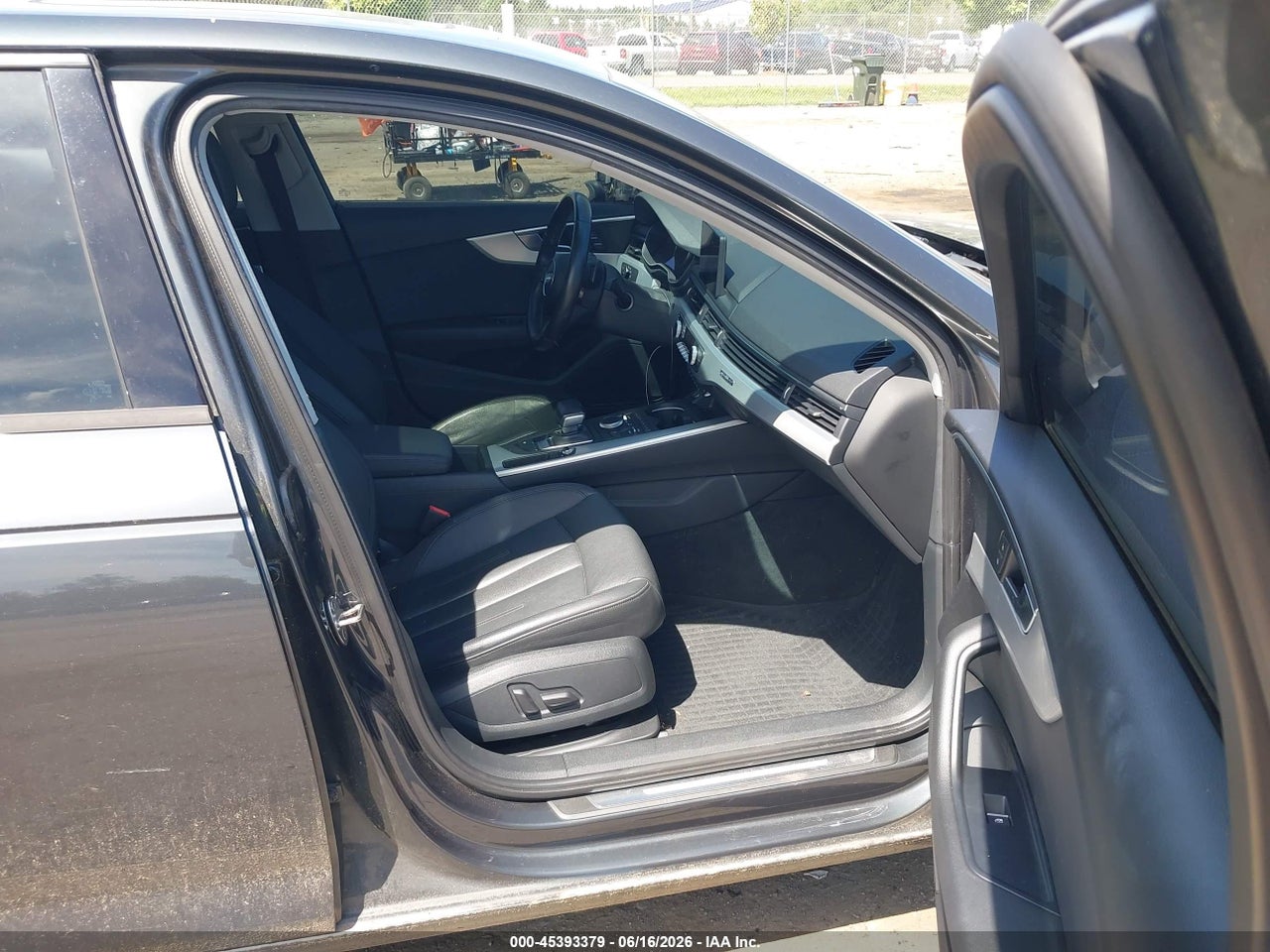 2017 AUDI A4 PREMIUM · 5/11