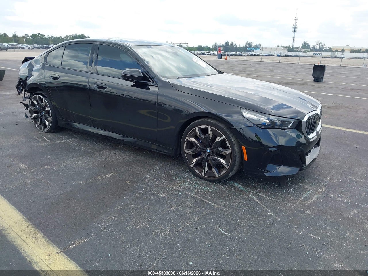 WBA43FJ06RC****** · 2024 BMW 530I