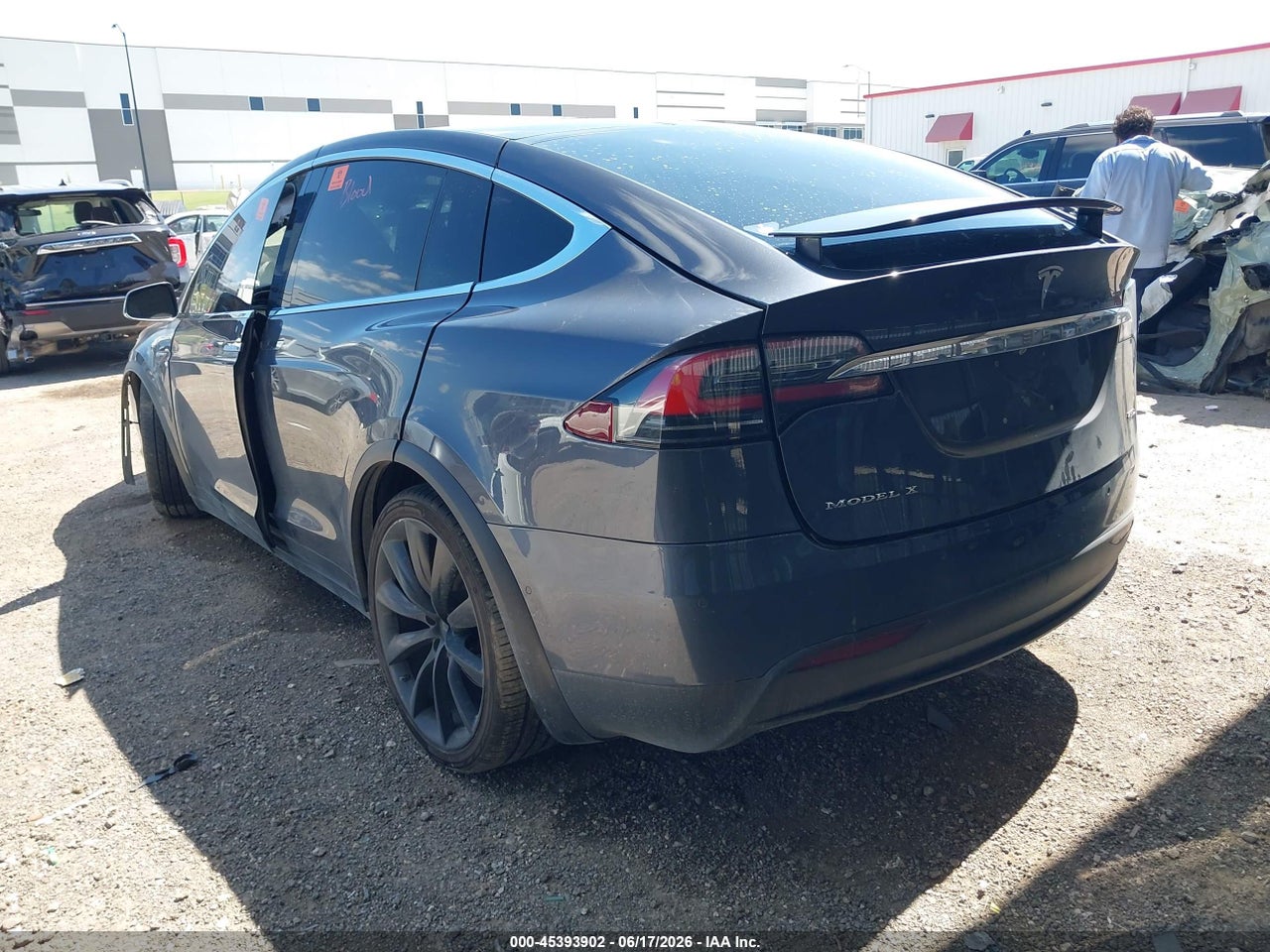 2016 TESLA MODEL X 60D/70D/75D/90D · 3/9