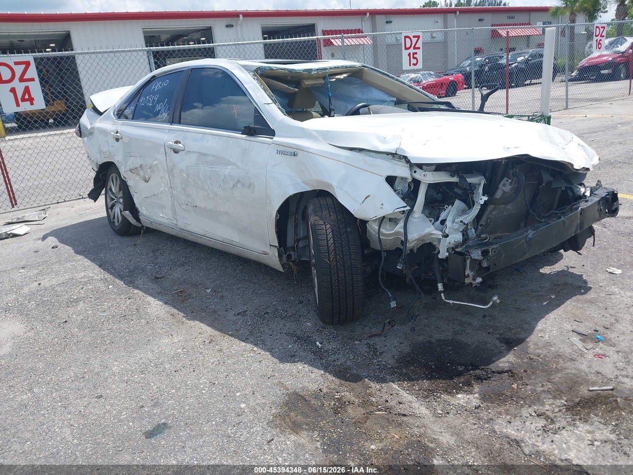 4T1BD1FK2HU****** · 2017 TOYOTA CAMRY HYBRID XLE