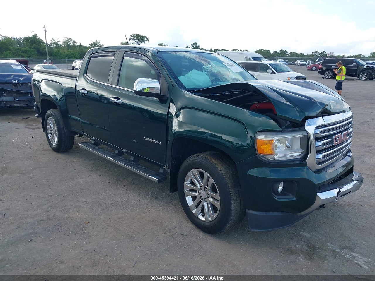 1GTG5DE1XG1****** · 2016 GMC CANYON 2WD SLT
