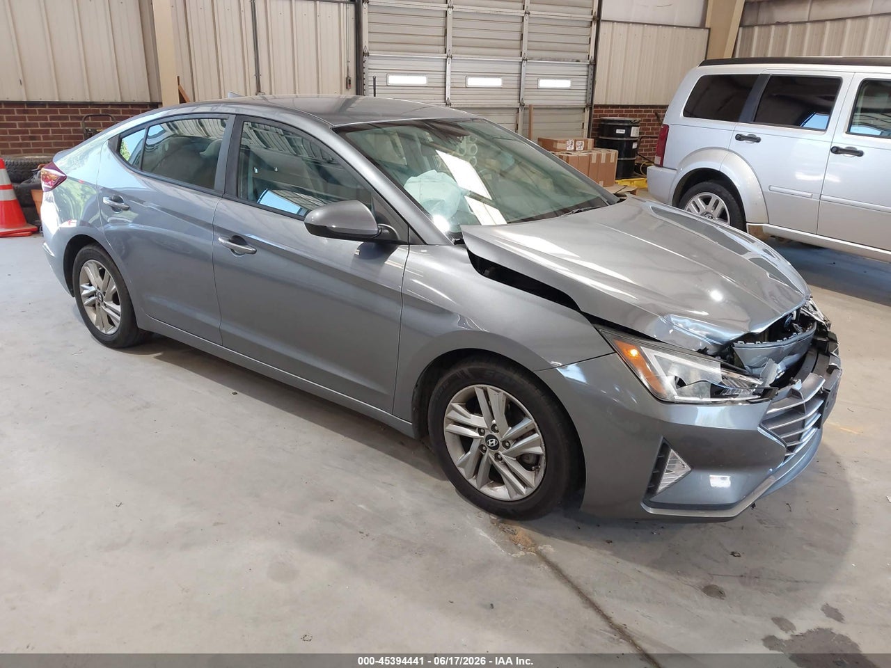 5NPD84LF4KH****** · 2019 HYUNDAI ELANTRA SEL
