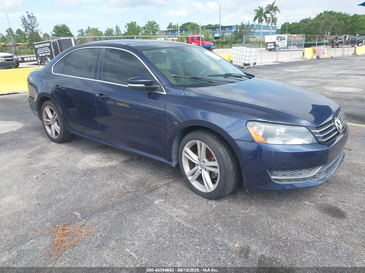 1VWBS7A31EC****** · 2014 VOLKSWAGEN PASSAT 1.8T SE