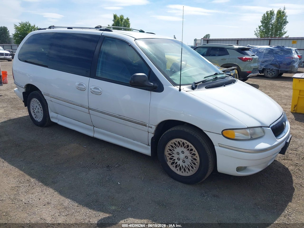 1C4GP54L7TB****** · 1996 CHRYSLER TOWN &amp; COUNTRY