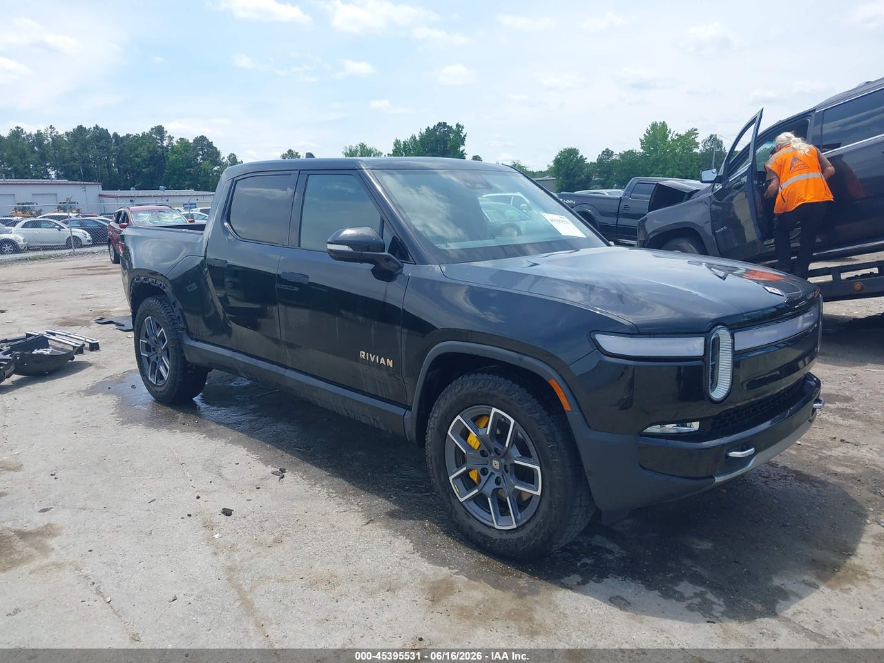 7FCTGAAL8NN****** · 2022 RIVIAN R1T LAUNCH EDITION