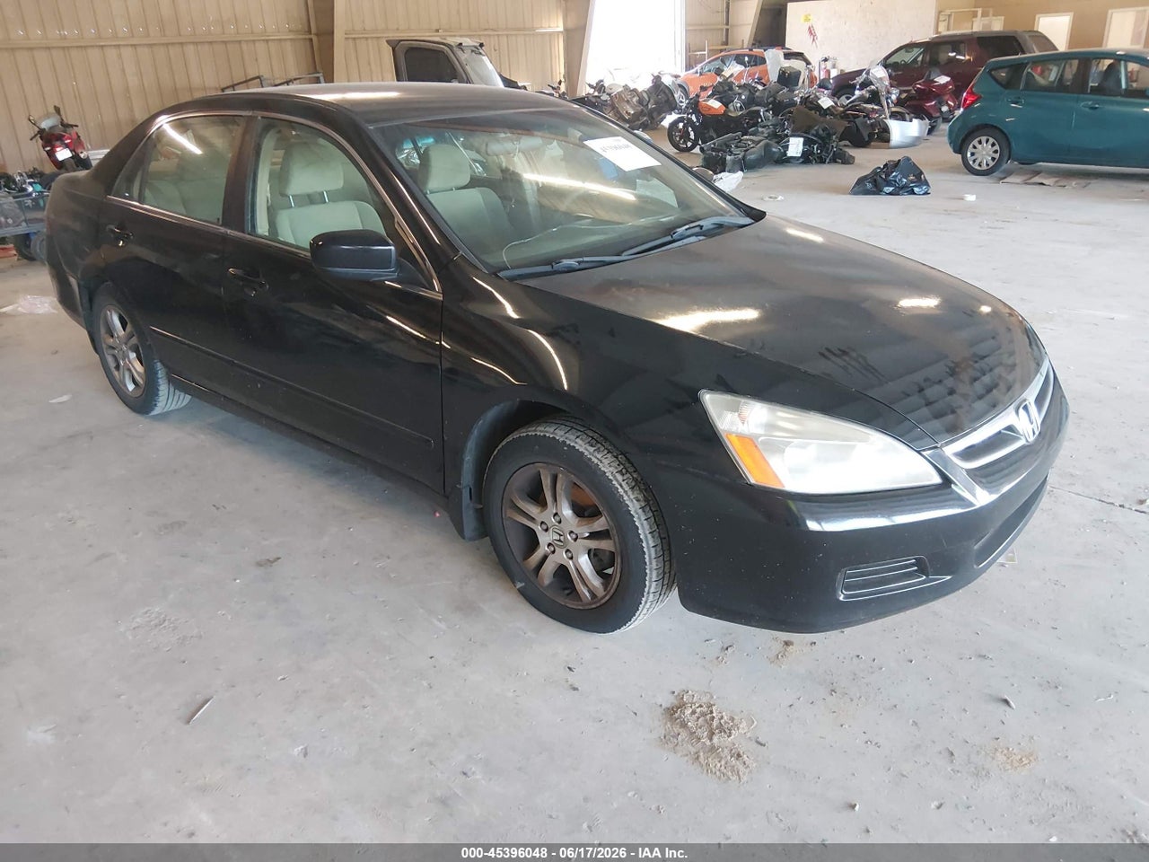 1HGCM56336A****** · 2006 HONDA ACCORD SE