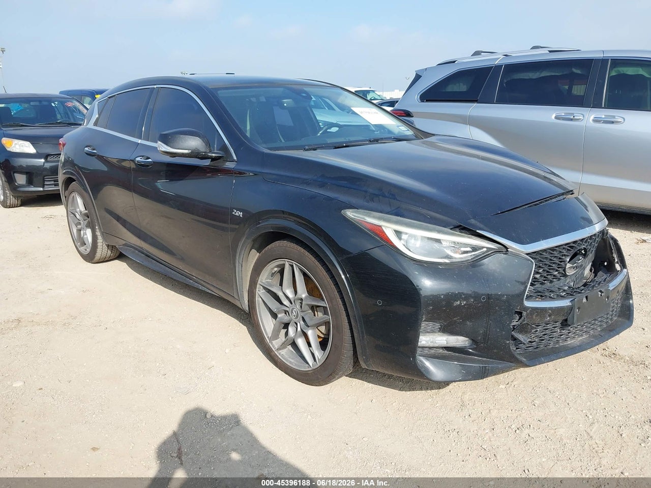 SJKCH5CP1HA****** · 2017 INFINITI QX30 SPORT