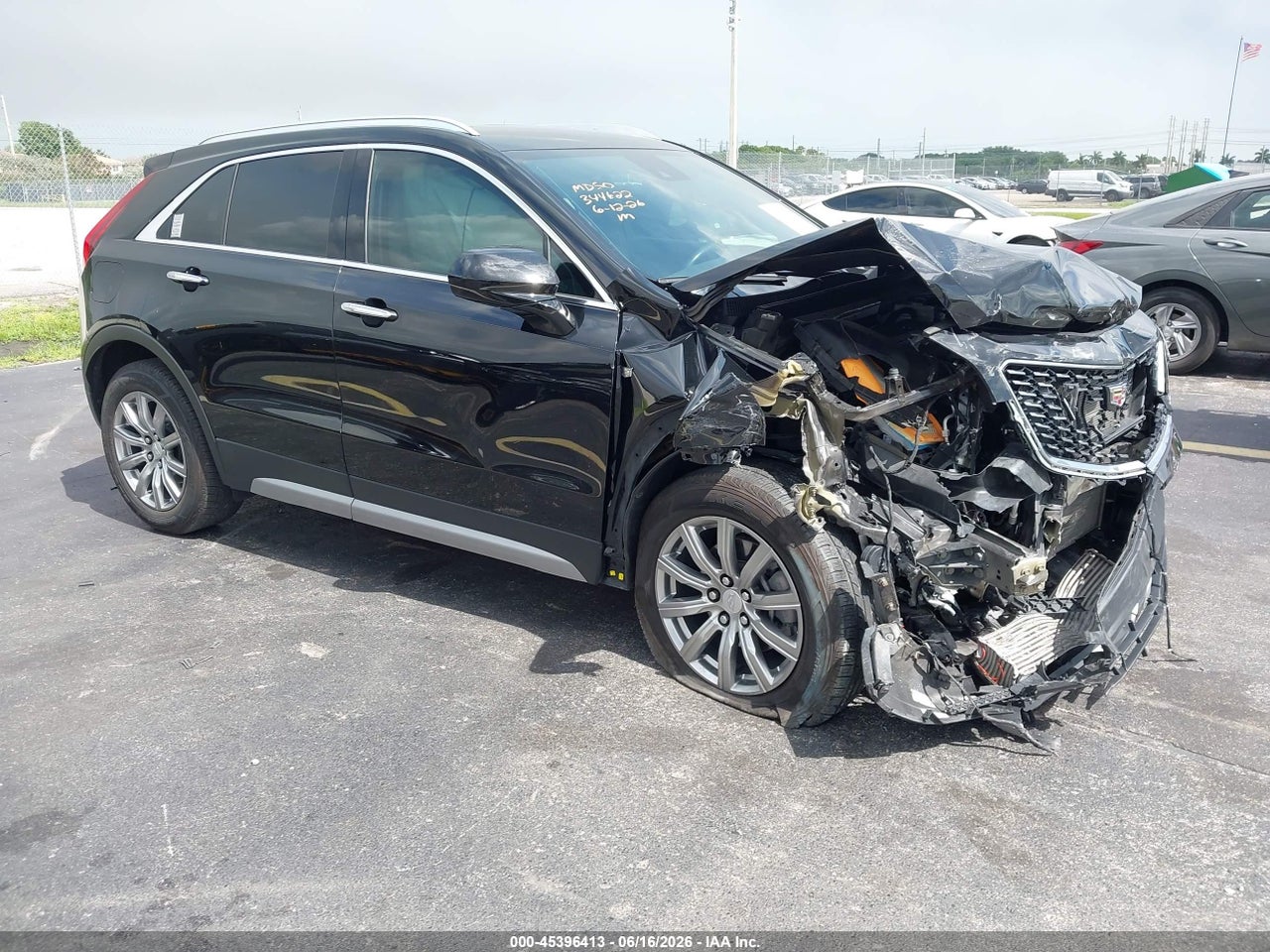 1GYFZCR42LF****** · 2020 CADILLAC XT4 FWD PREMIUM LUXURY