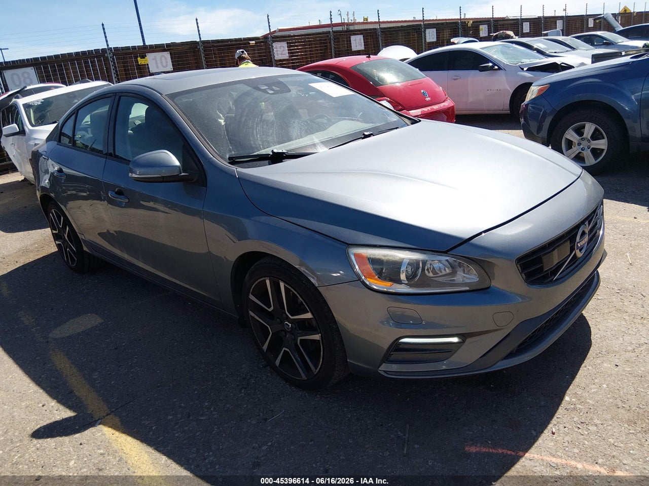 YV126MFL1H2****** · 2017 VOLVO S60 T5 DYNAMIC