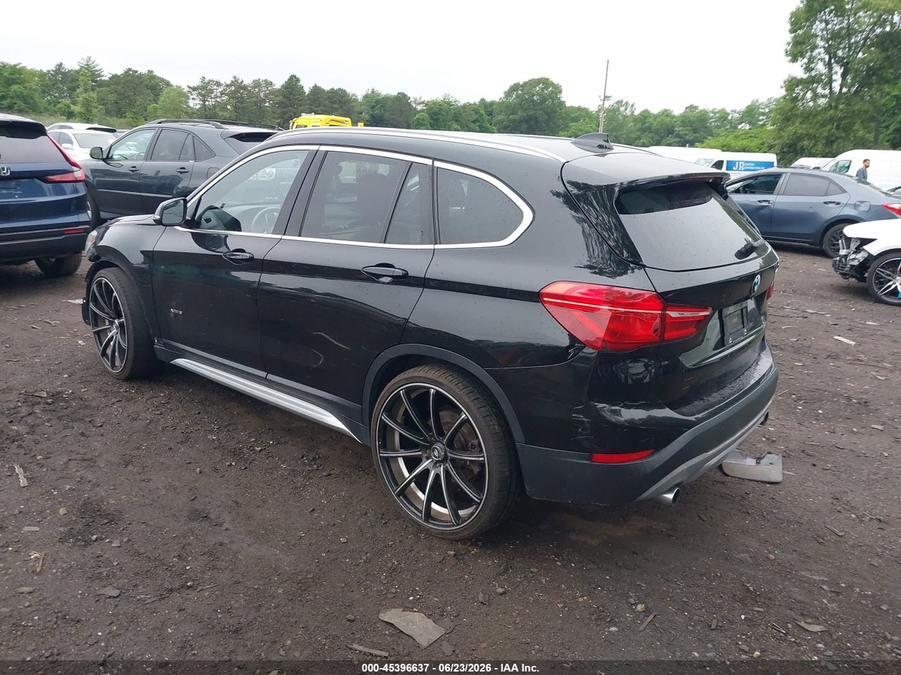 2016 BMW X1 XDRIVE28I · 3/11