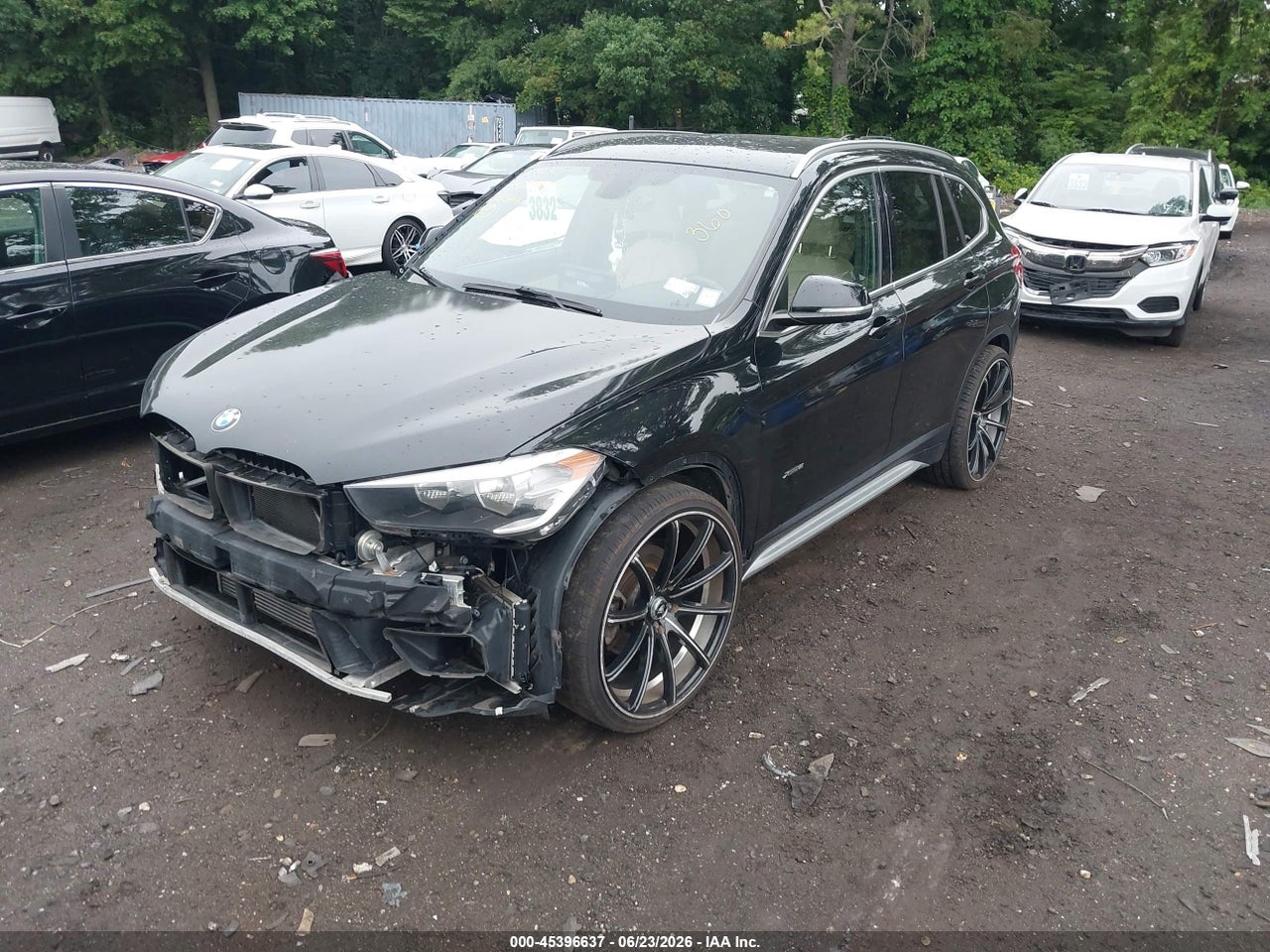 2016 BMW X1 XDRIVE28I · 2/11