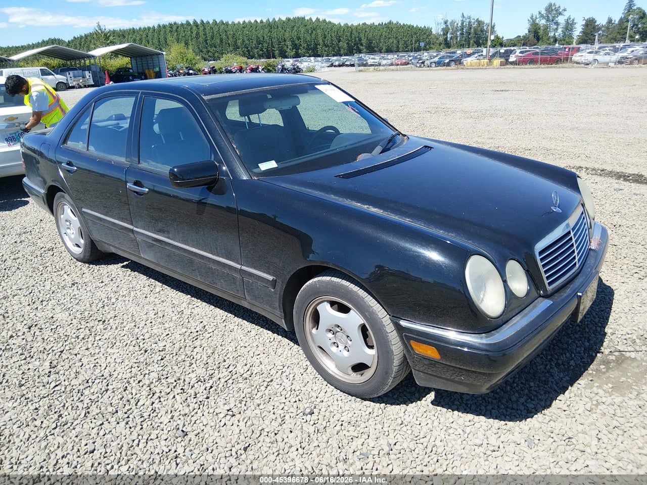 WDBJF72F4VA****** · 1997 MERCEDES-BENZ E 420