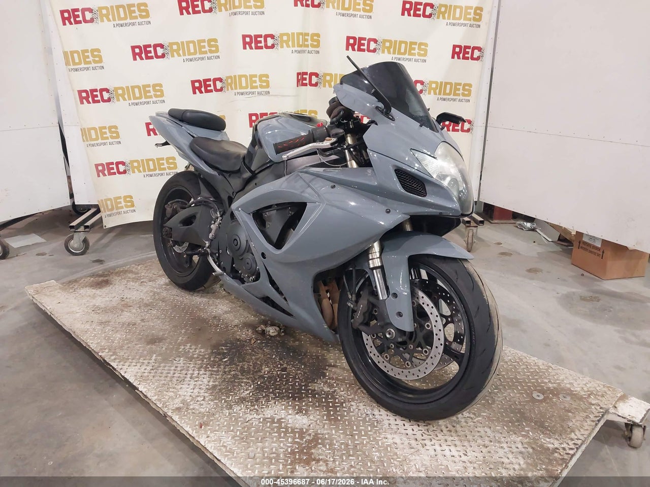 JS1GN7DA972****** · 2007 SUZUKI GSX-R600
