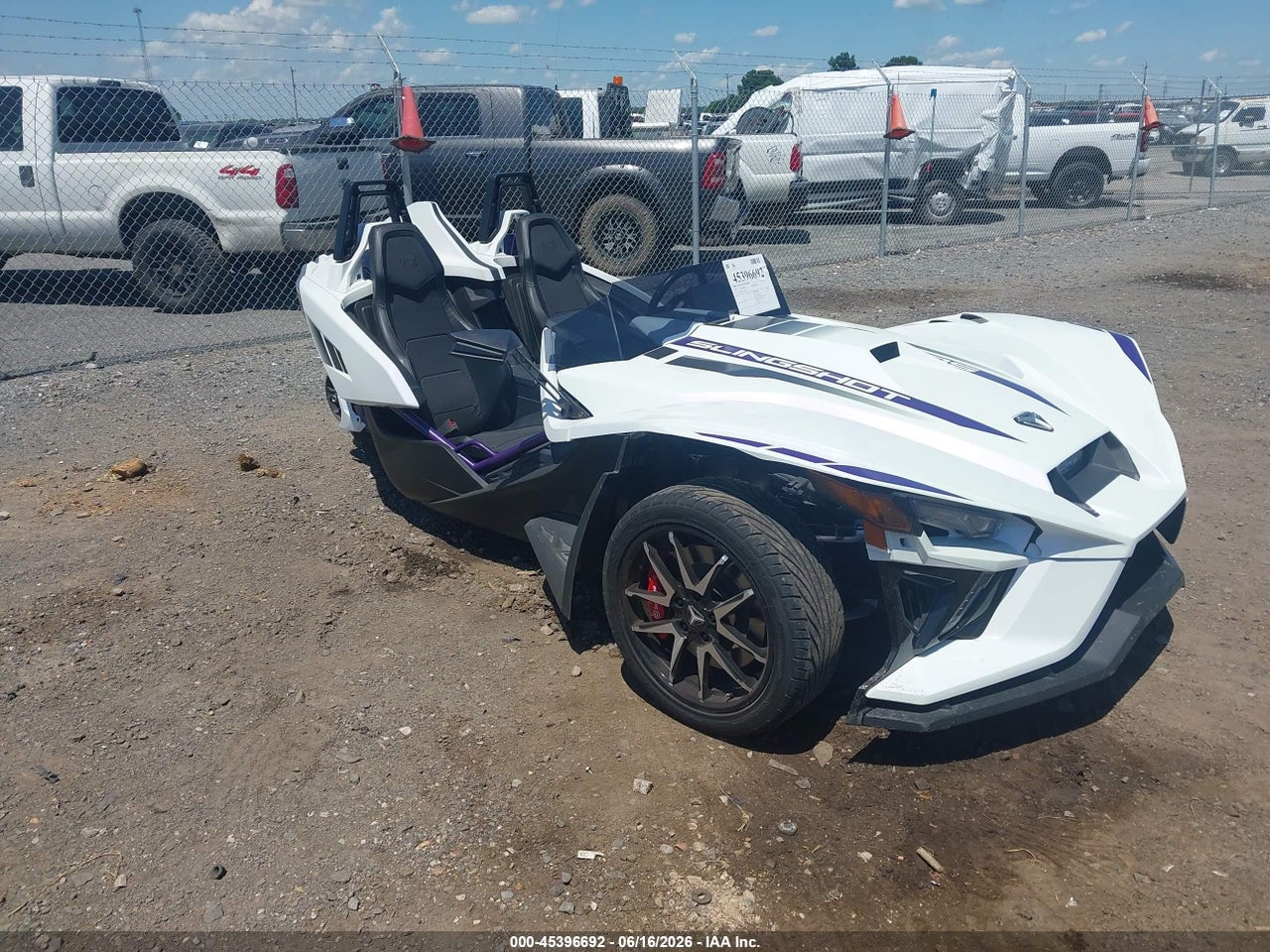57XAARHB5R8****** · 2024 POLARIS SLINGSHOT