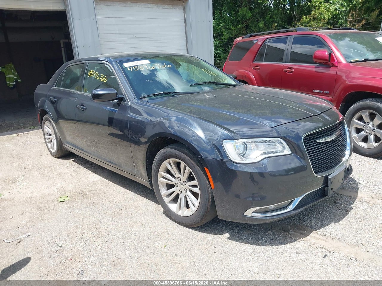 2C3CCAAG1HH****** · 2017 CHRYSLER 300 LIMITED