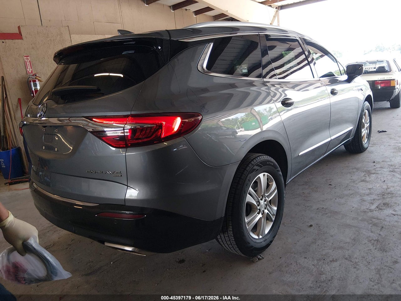 2019 BUICK ENCLAVE AWD ESSENCE · 4/11