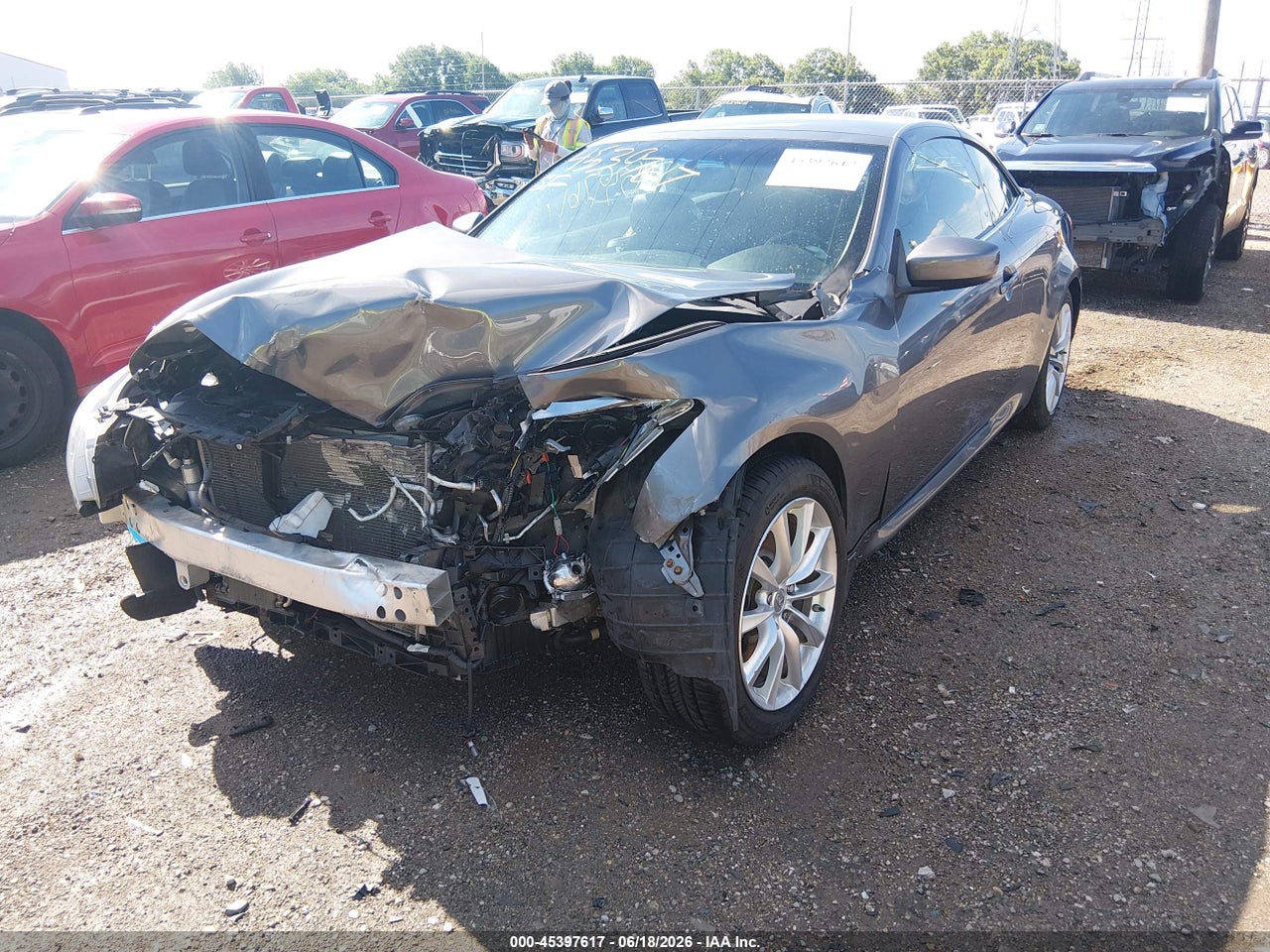 2013 INFINITI G37 · 2/11