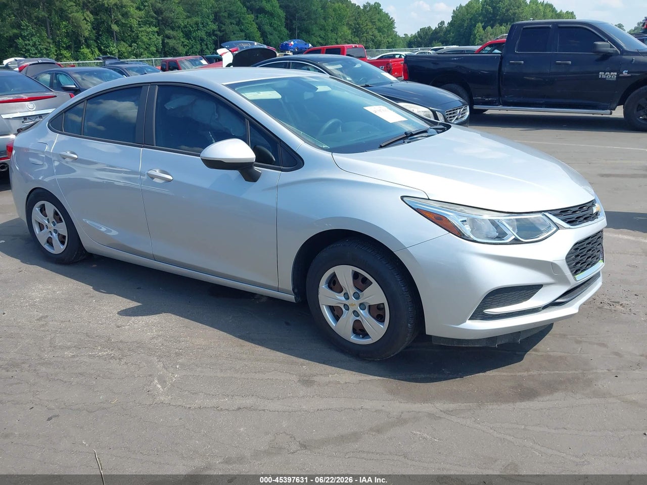 1G1BC5SM8J7****** · 2018 CHEVROLET CRUZE LS AUTO