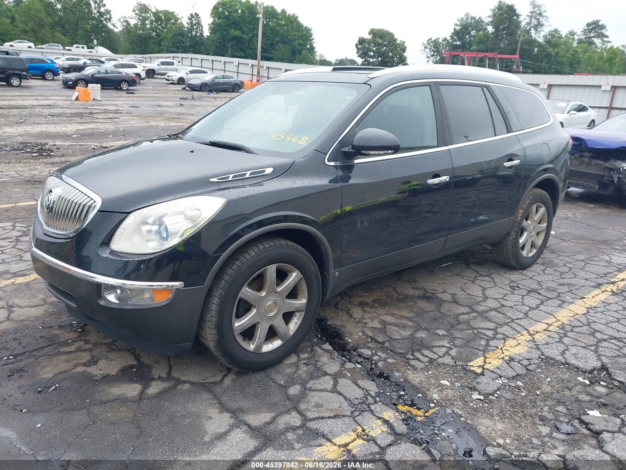 2010 BUICK ENCLAVE 1XL · 2/11
