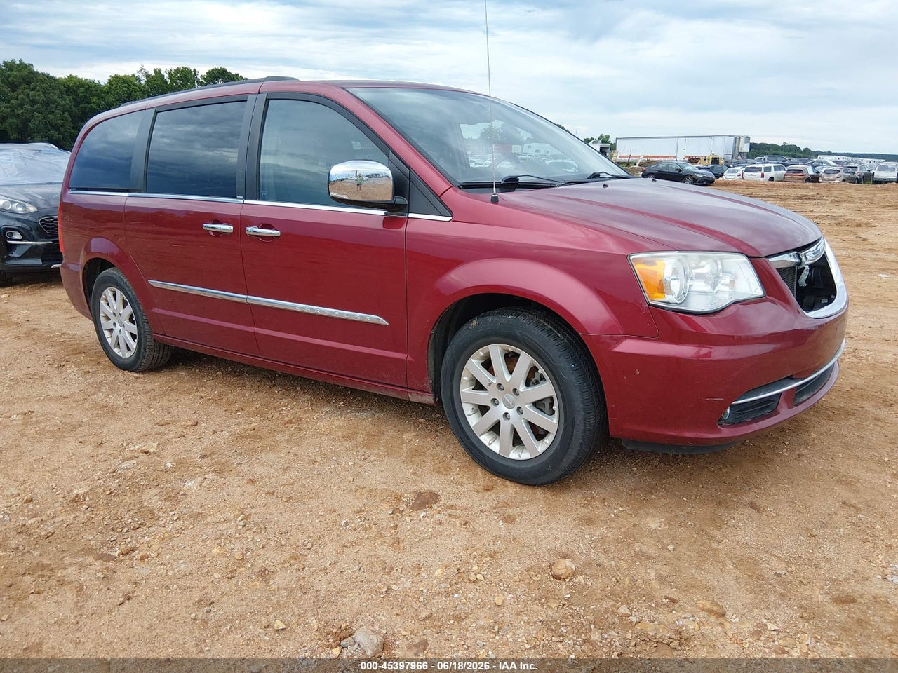 2C4RC1CG8CR****** · 2012 CHRYSLER TOWN &amp; COUNTRY TOURING-L