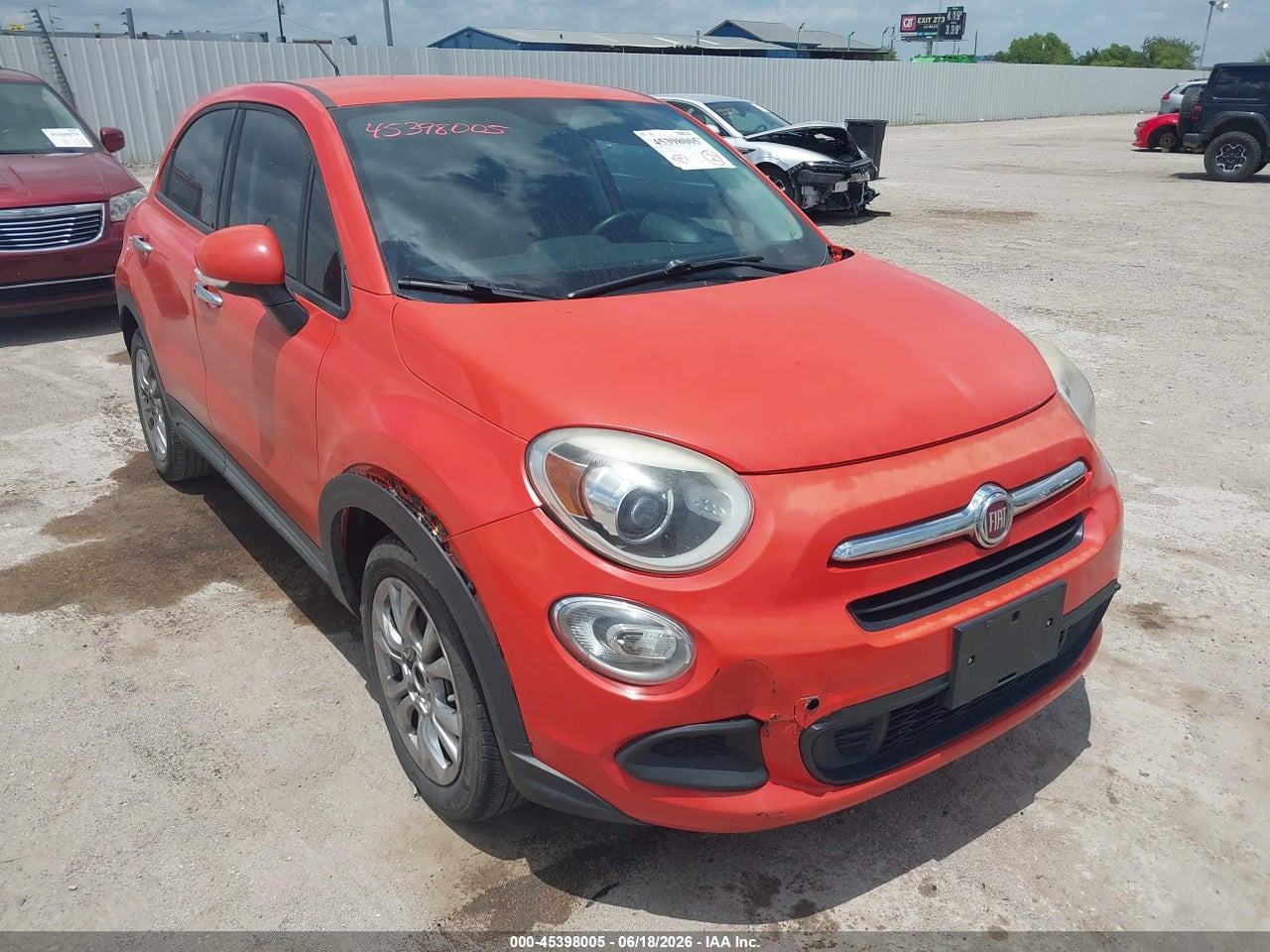 ZFBCFXBT7GP****** · 2016 FIAT 500X EASY