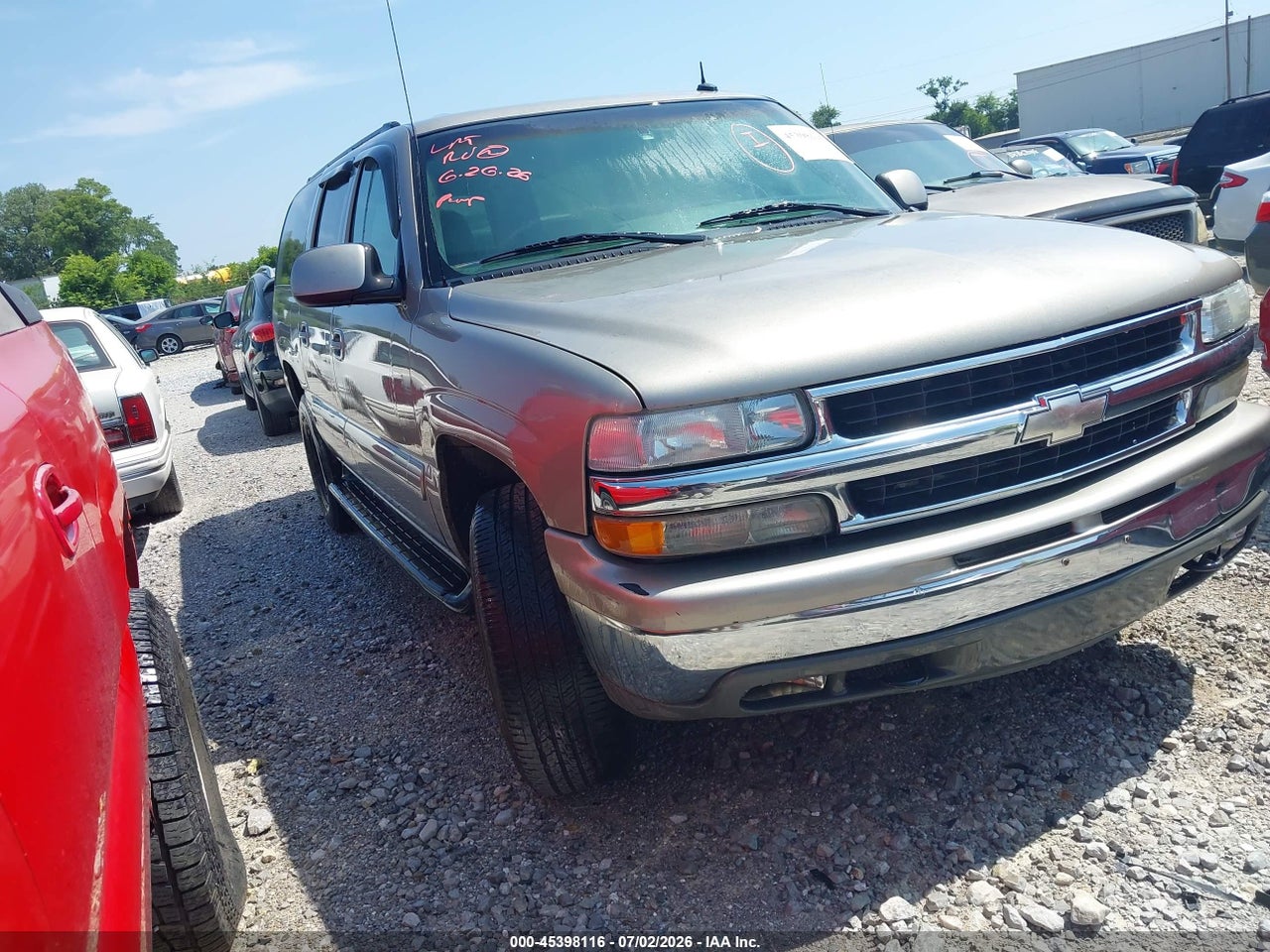 1GNEC16Z82J****** · 2002 CHEVROLET SUBURBAN 1500 LT