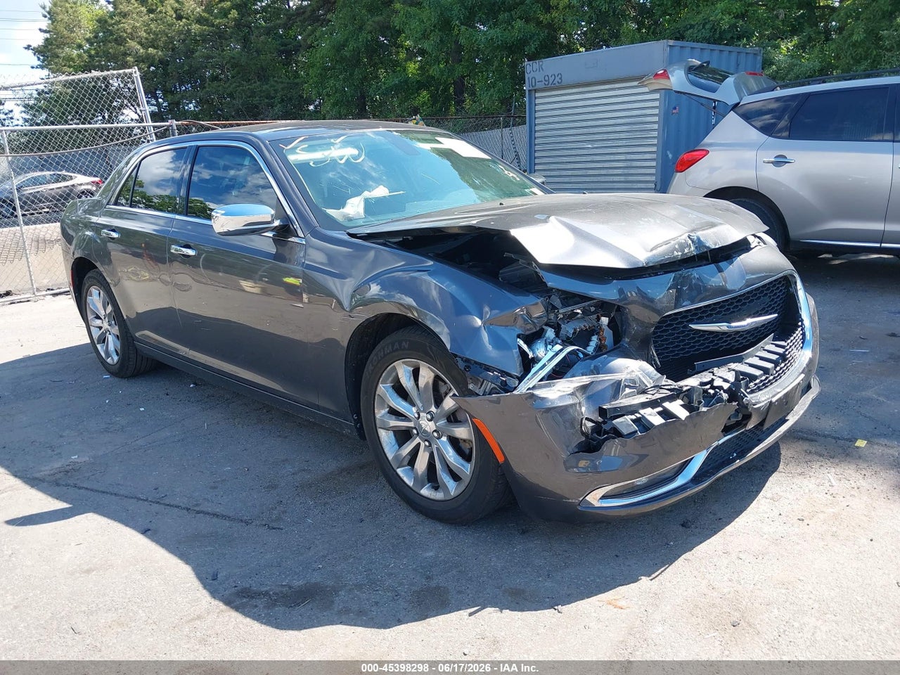 2018 CHRYSLER 300 LIMITED AWD · 6/11