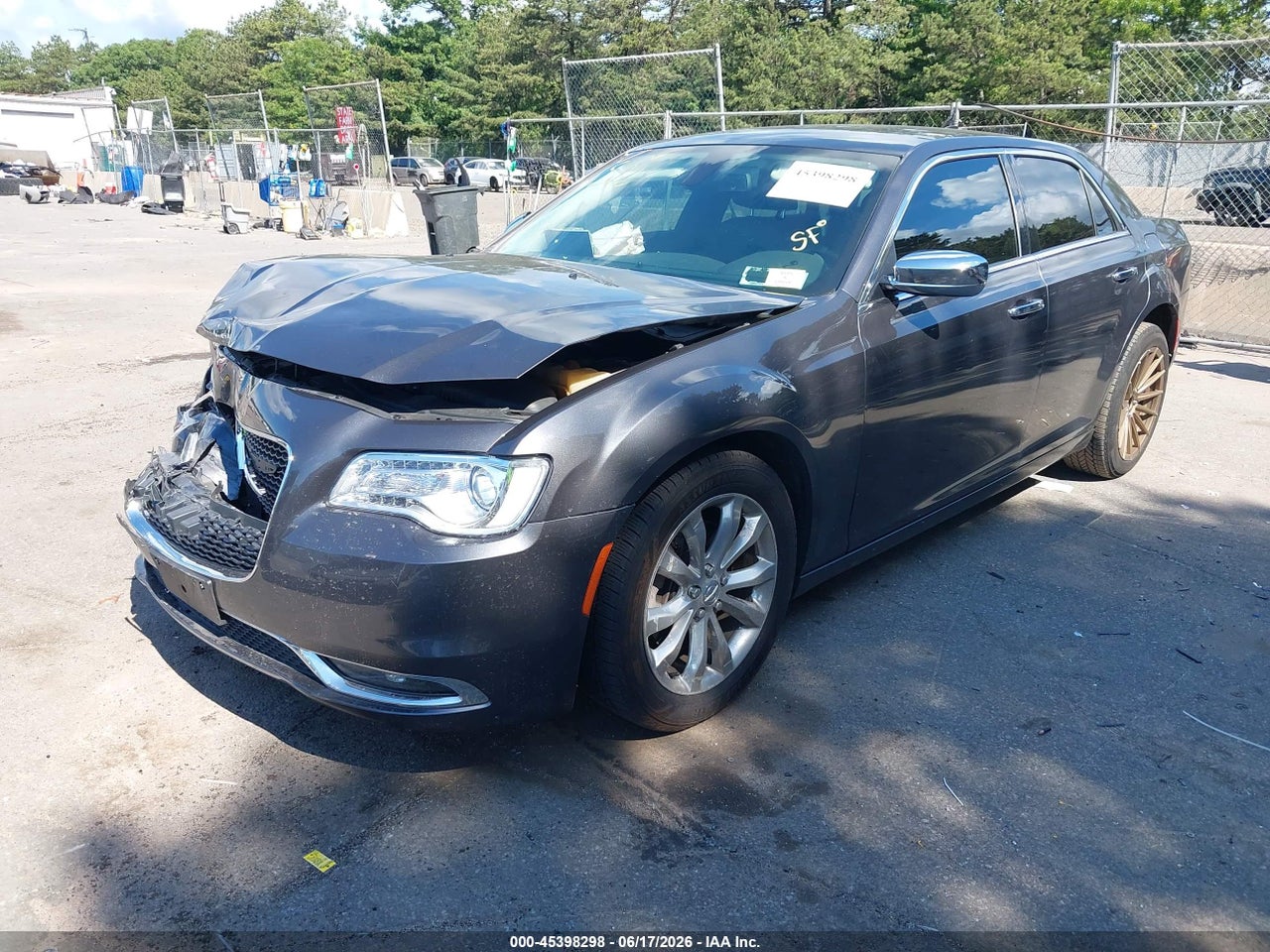 2018 CHRYSLER 300 LIMITED AWD · 2/11
