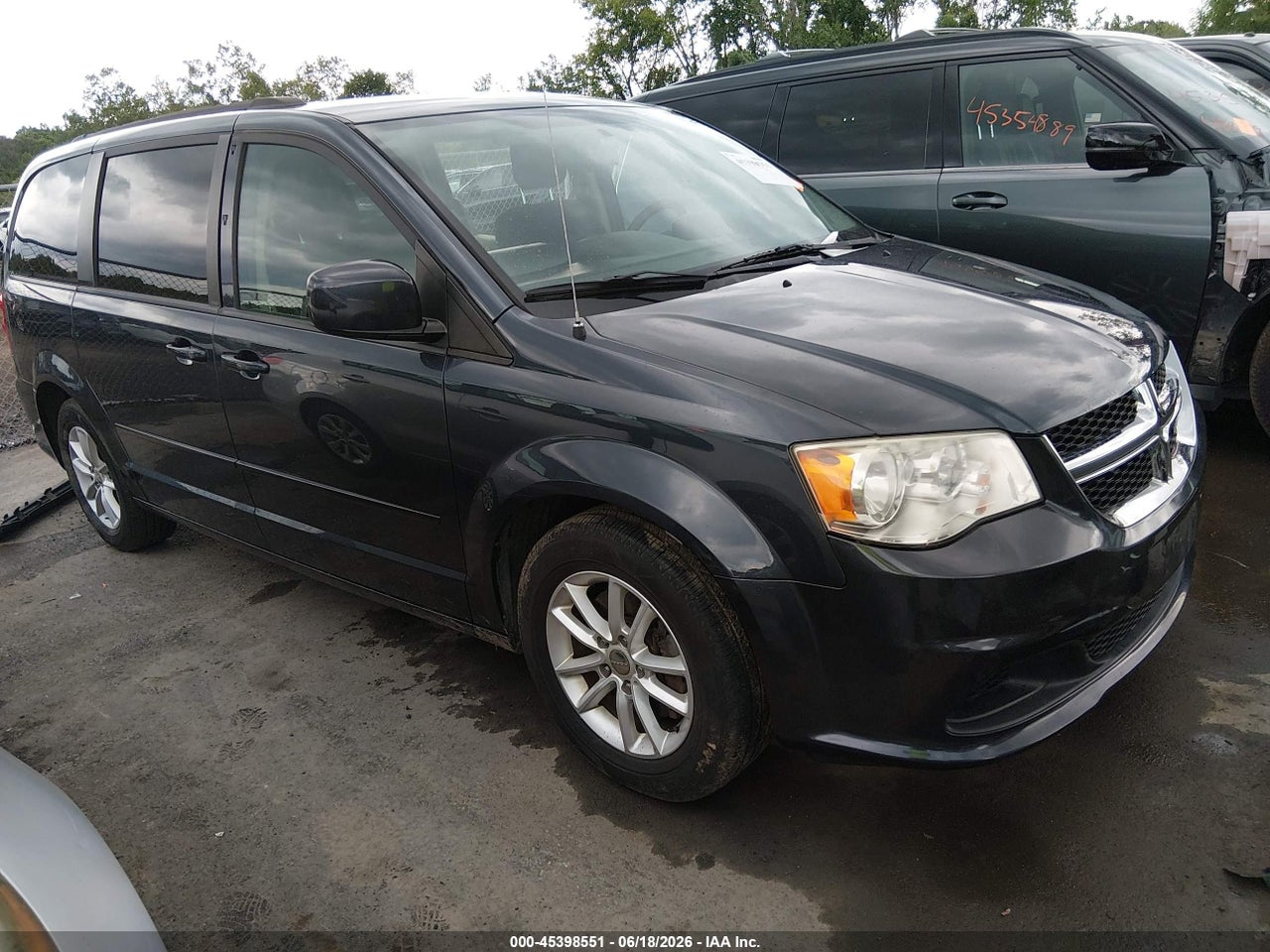 2C4RDGCGXER****** · 2014 DODGE GRAND CARAVAN SXT