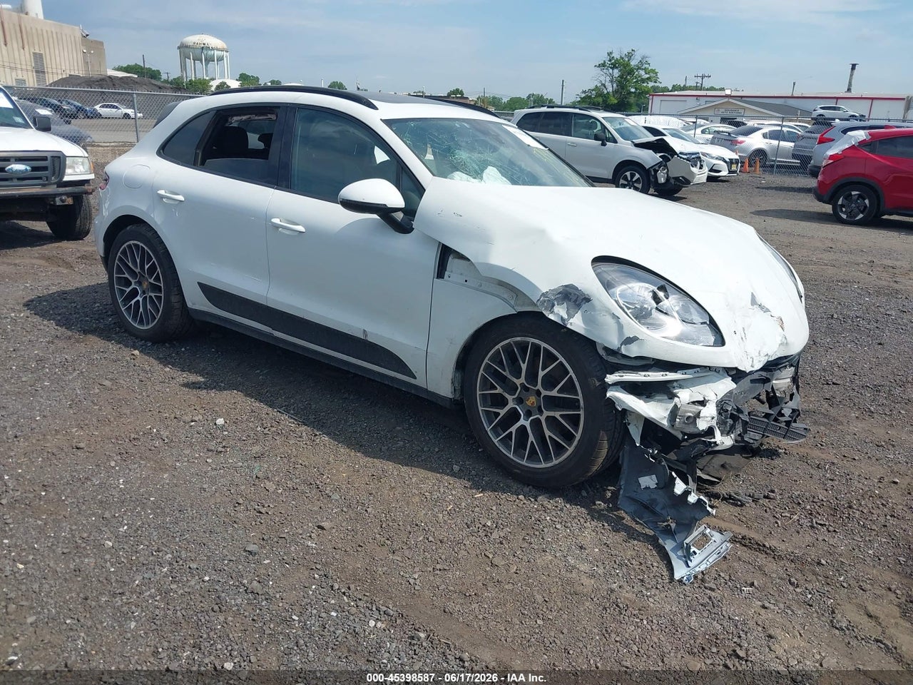 2018 PORSCHE MACAN SPORT EDITION