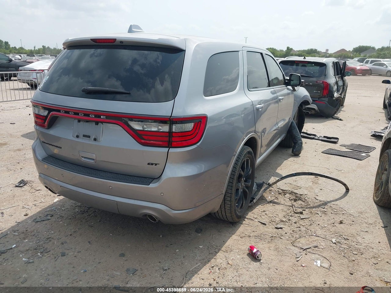 2020 DODGE DURANGO GT RWD · 4/10