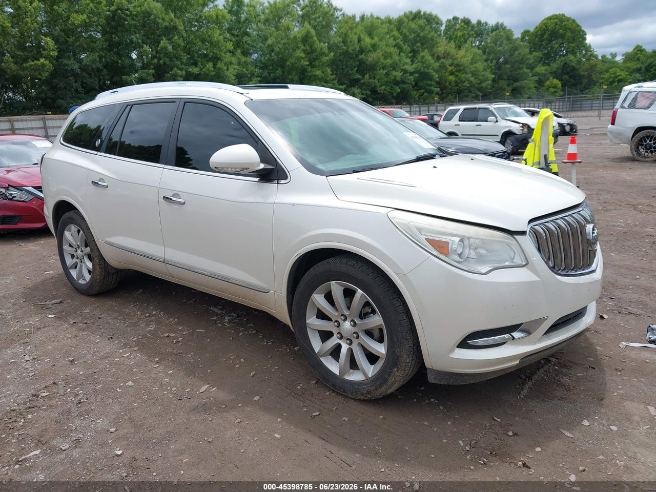 5GAKVCKD5FJ****** · 2015 BUICK ENCLAVE PREMIUM