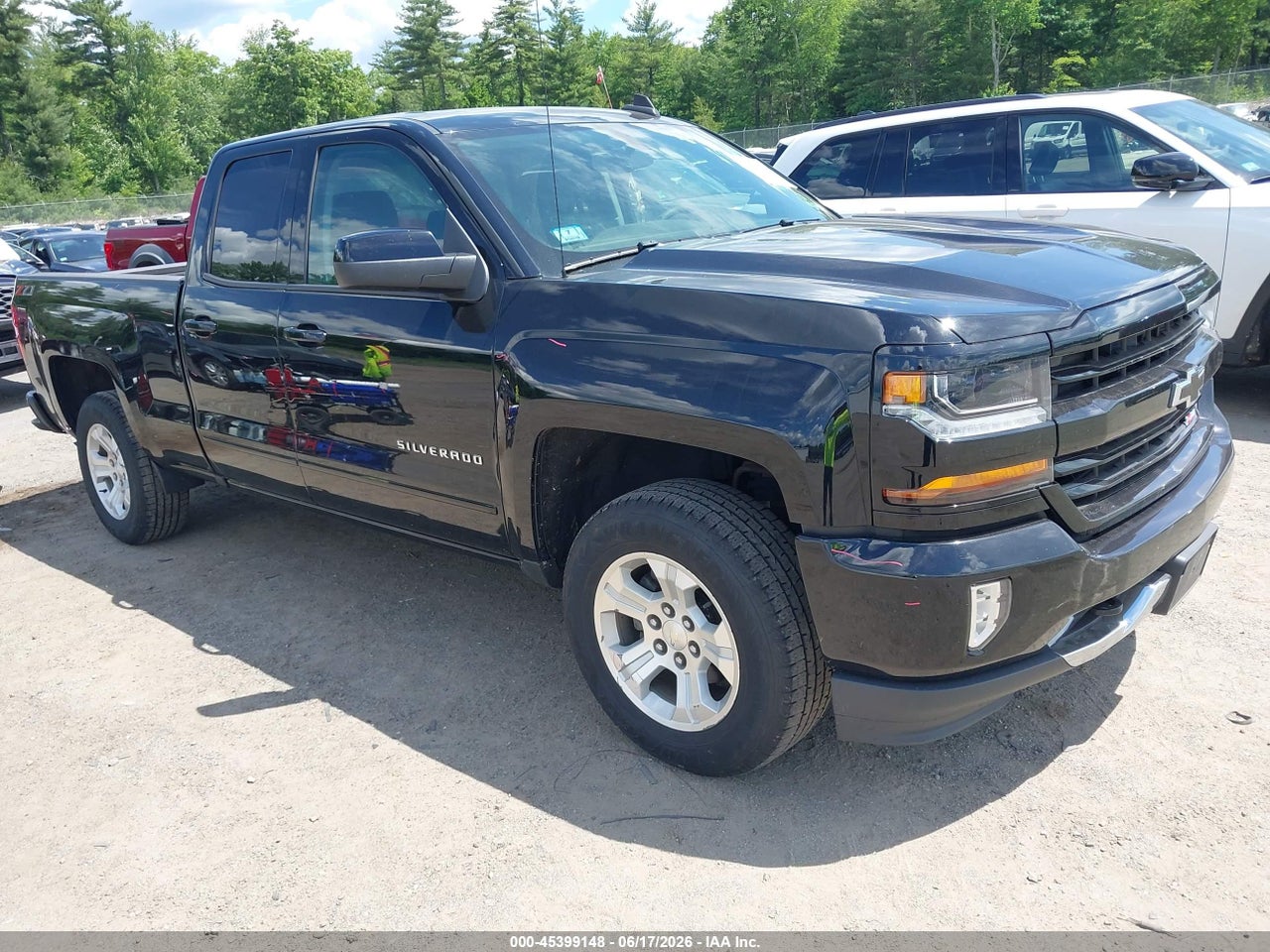 2GCVKPEC2K1****** · 2019 CHEVROLET SILVERADO 1500 LD LT
