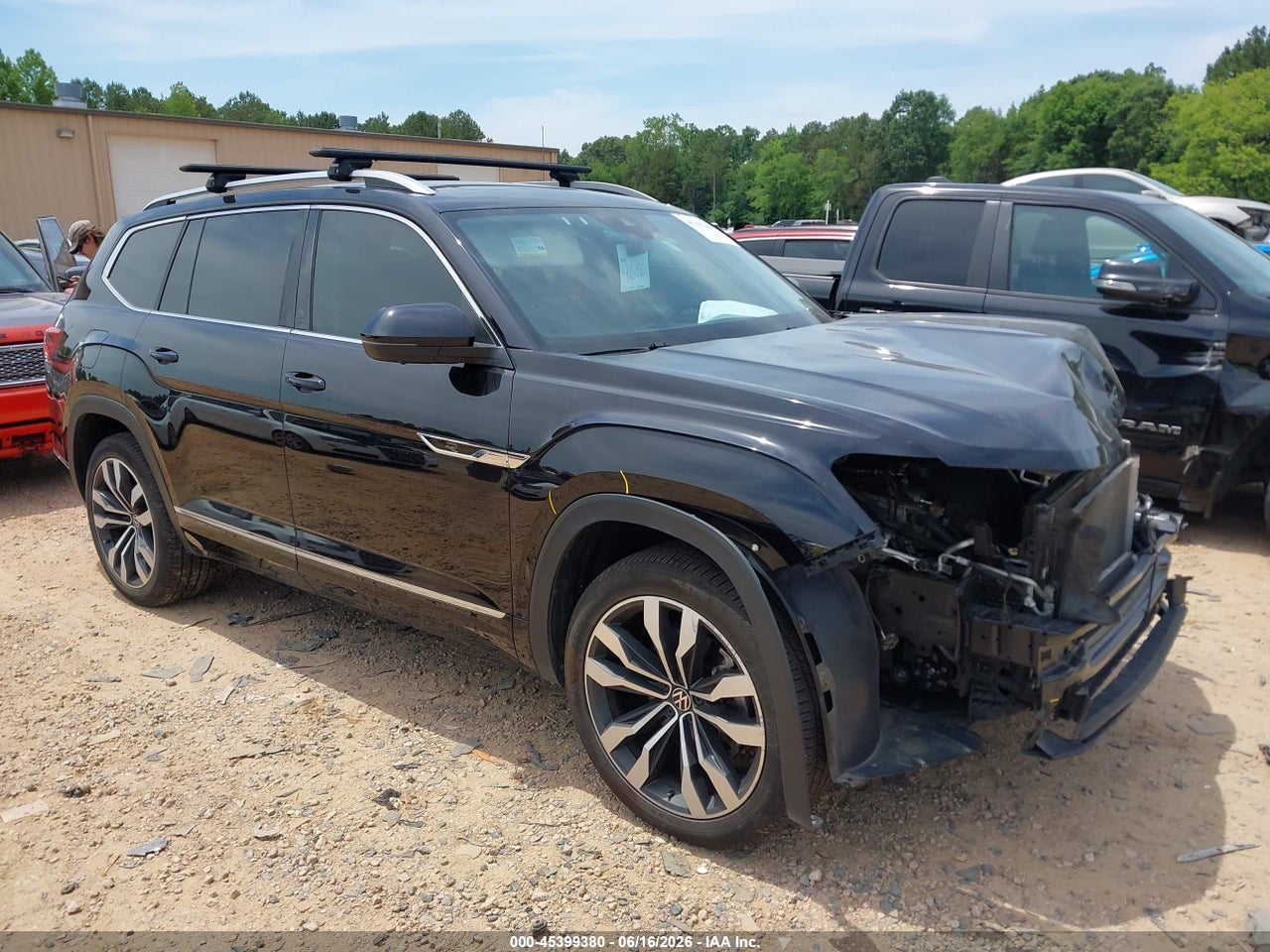 1V2FR2CA2NC****** · 2022 VOLKSWAGEN ATLAS 3.6L V6 SEL PREMIUM R-LINE