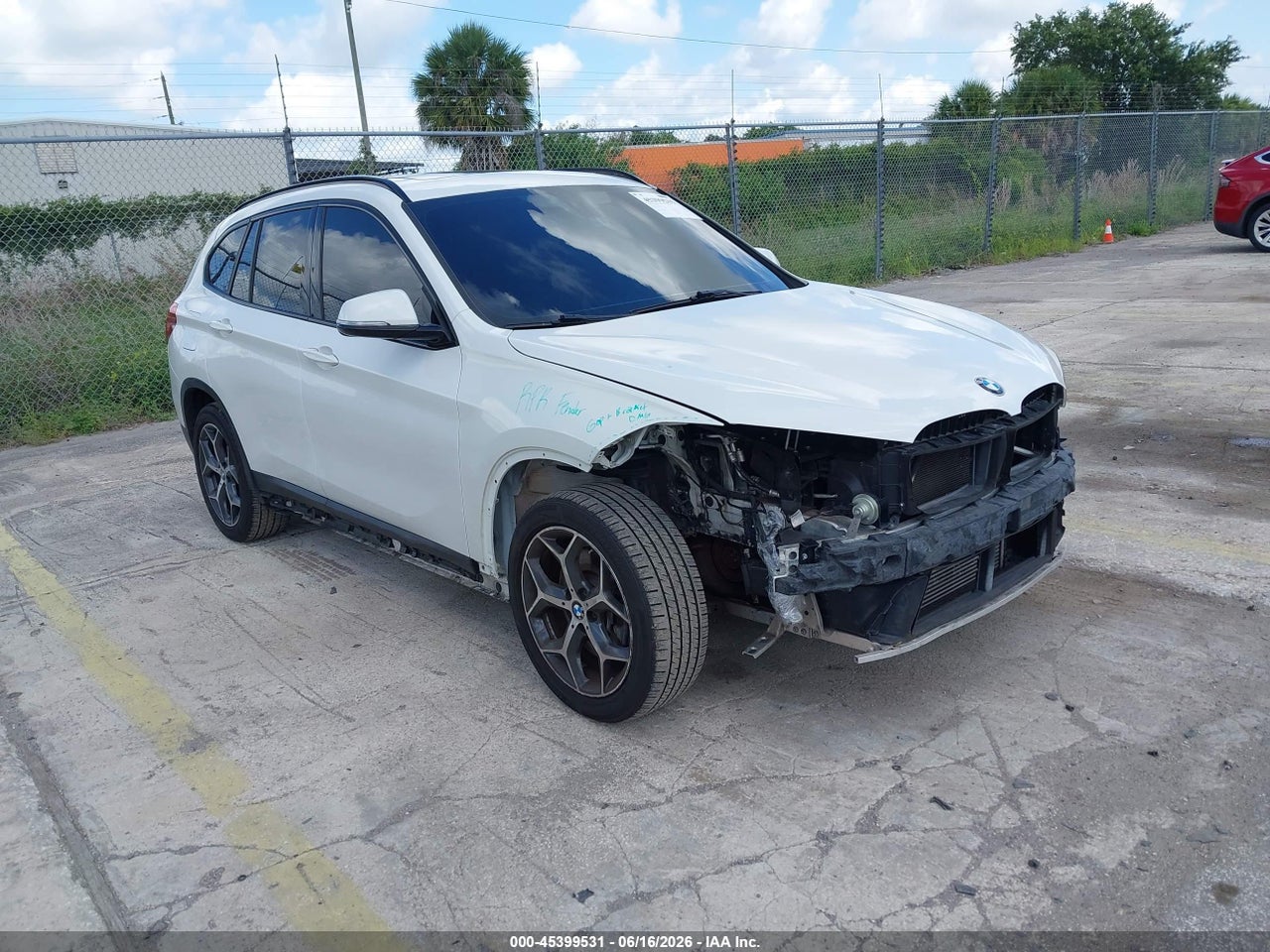 WBXHU7C30H5****** · 2017 BMW X1 SDRIVE28I