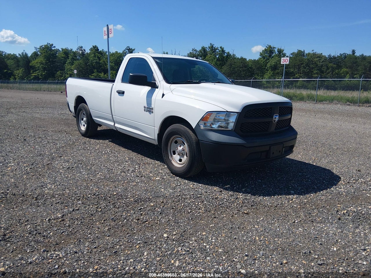 3C6JR6DG3JG****** · 2018 RAM 1500 TRADESMAN  4X2 8' BOX