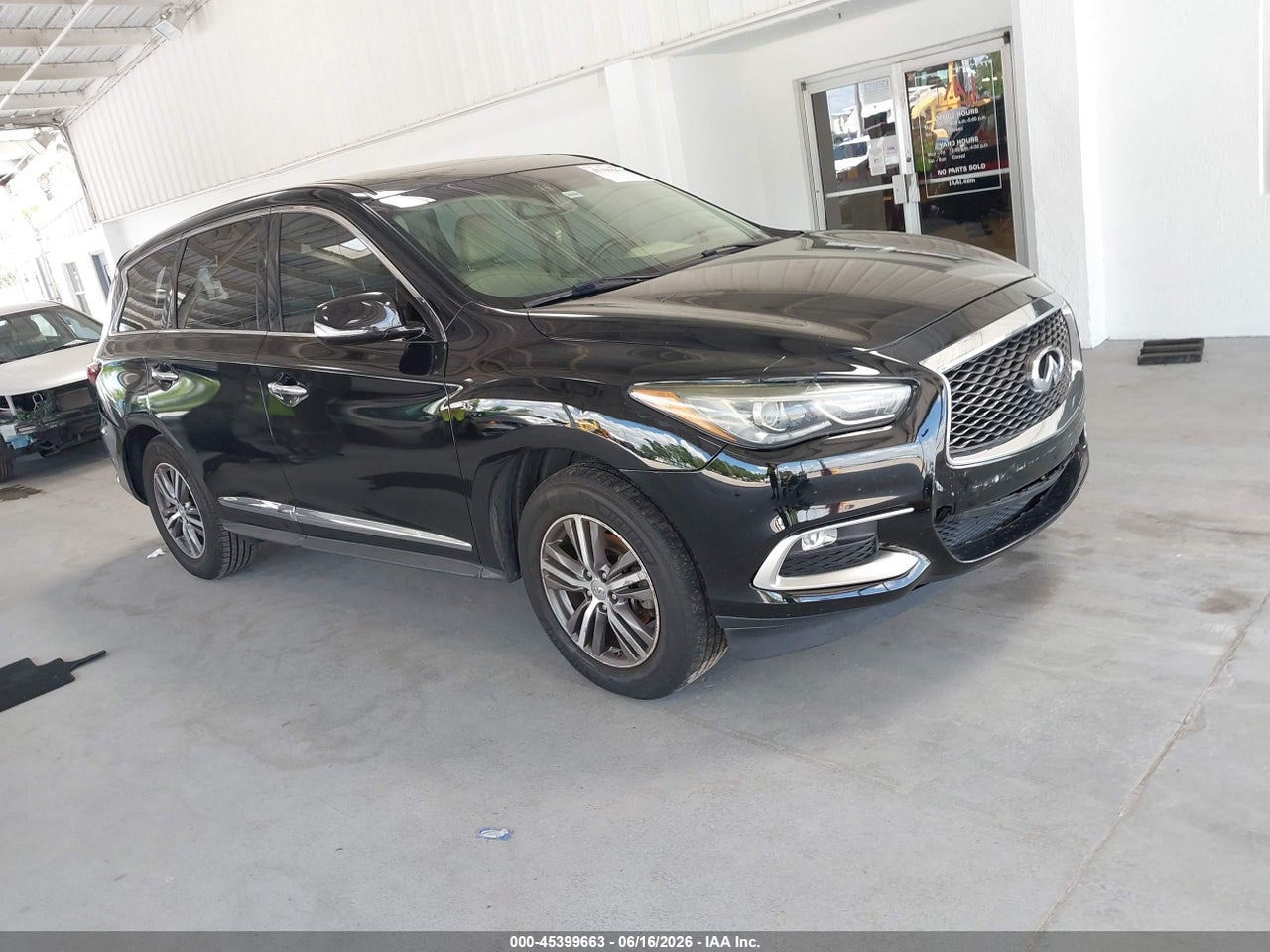 5N1AL0MNXGC****** · 2016 INFINITI QX60
