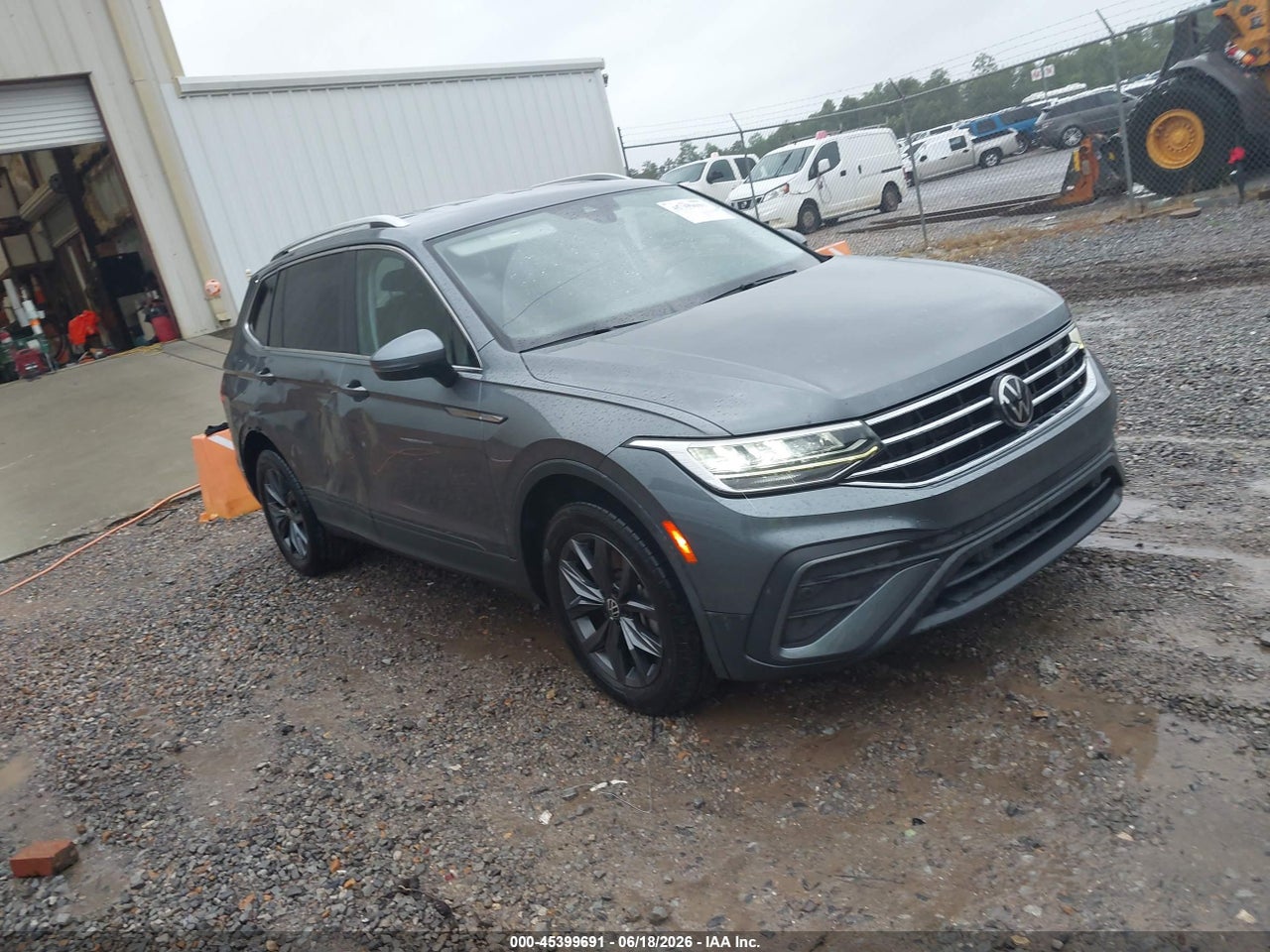 3VV3B7AX5NM****** · 2022 VOLKSWAGEN TIGUAN 2.0T SE