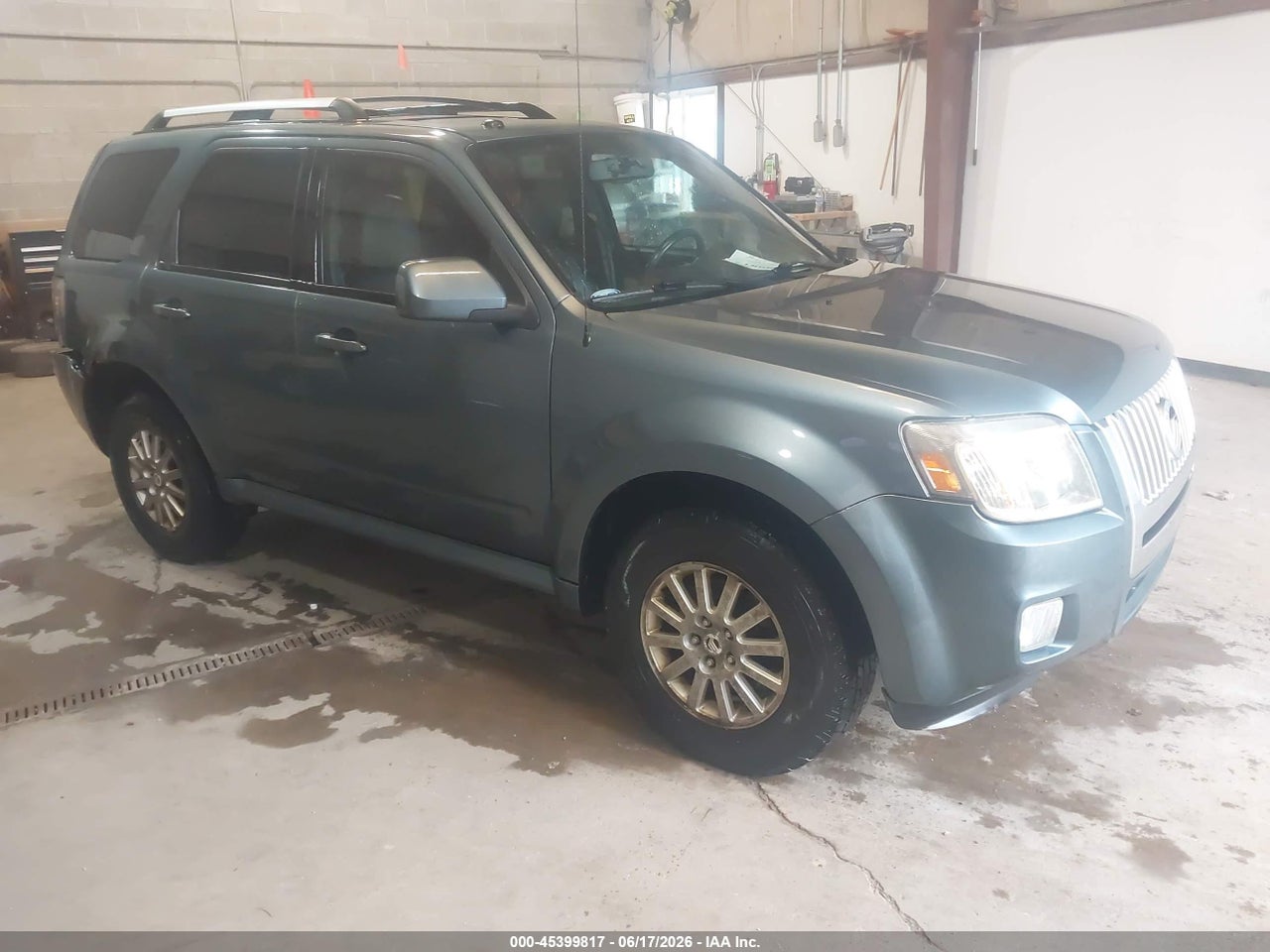 4M2CN9HG5AK****** · 2010 MERCURY MARINER PREMIER