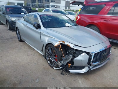 2017 INFINITI Q60 3.0T RED SPORT 400