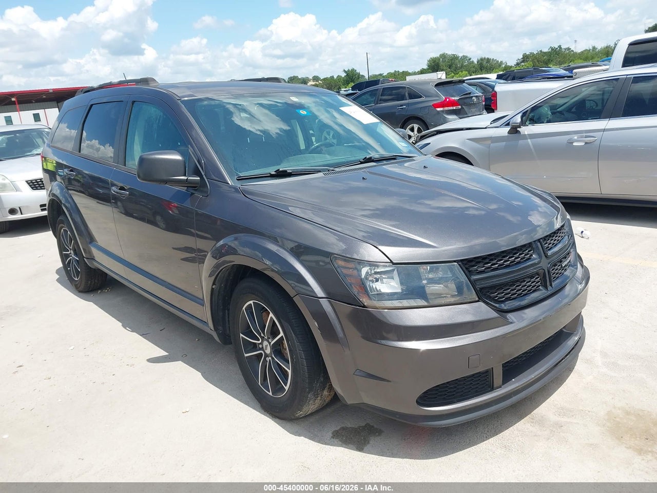 3C4PDCABXJT****** · 2018 DODGE JOURNEY SE