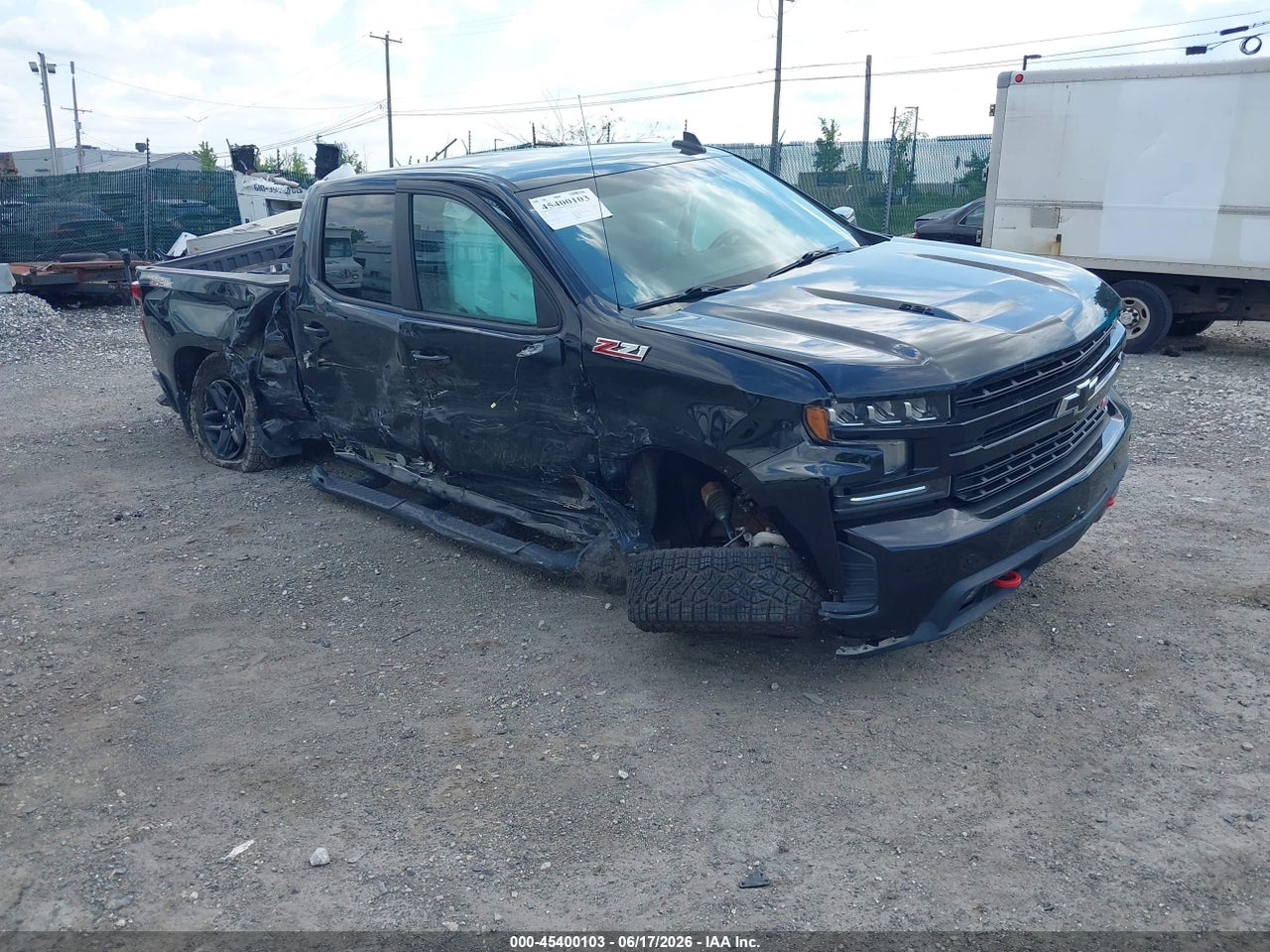 1GCPYFEL6MZ****** · 2021 CHEVROLET SILVERADO 1500 LT TRAIL BOSS