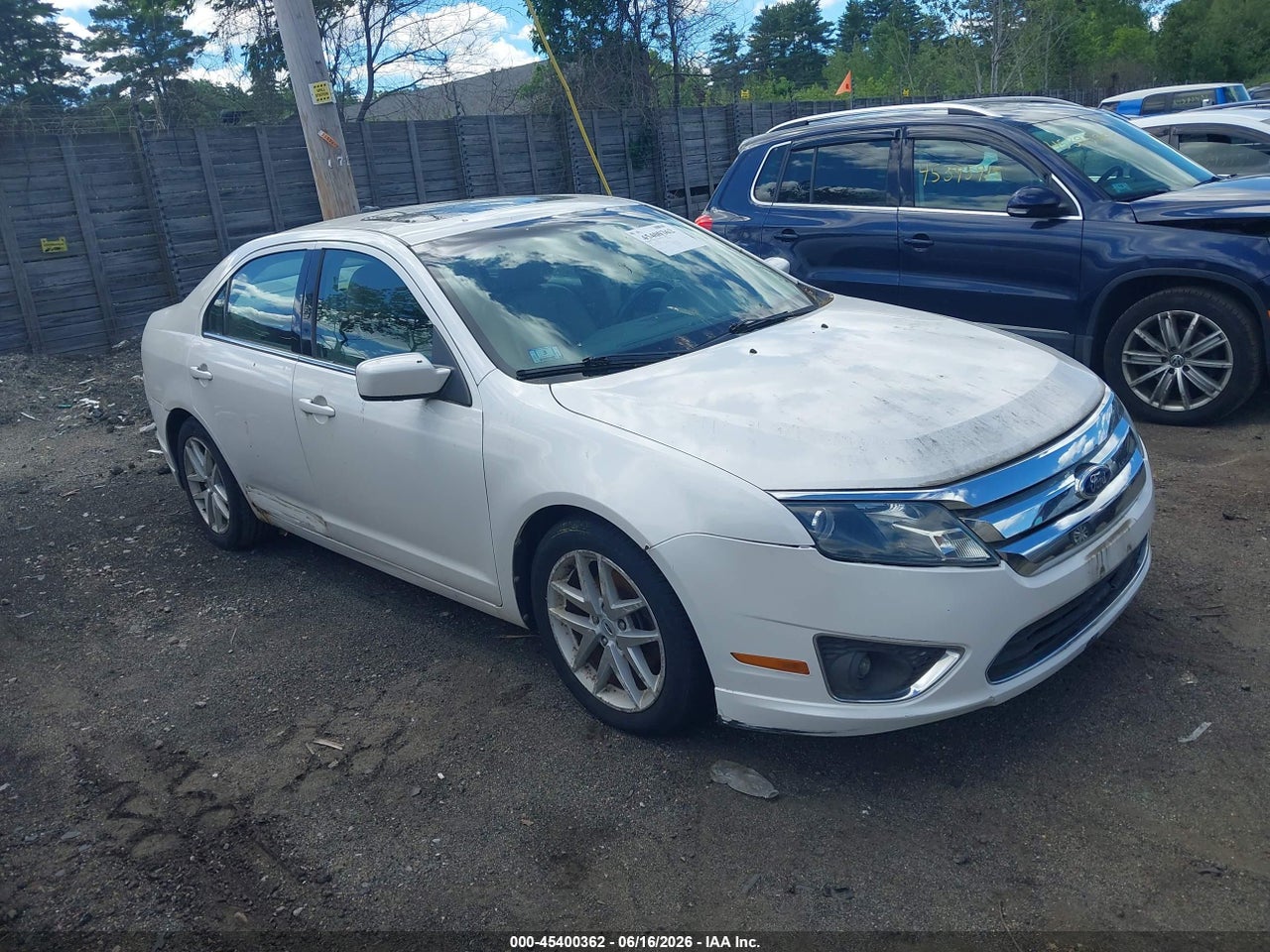 3FAHP0JA3AR****** · 2010 FORD FUSION SEL