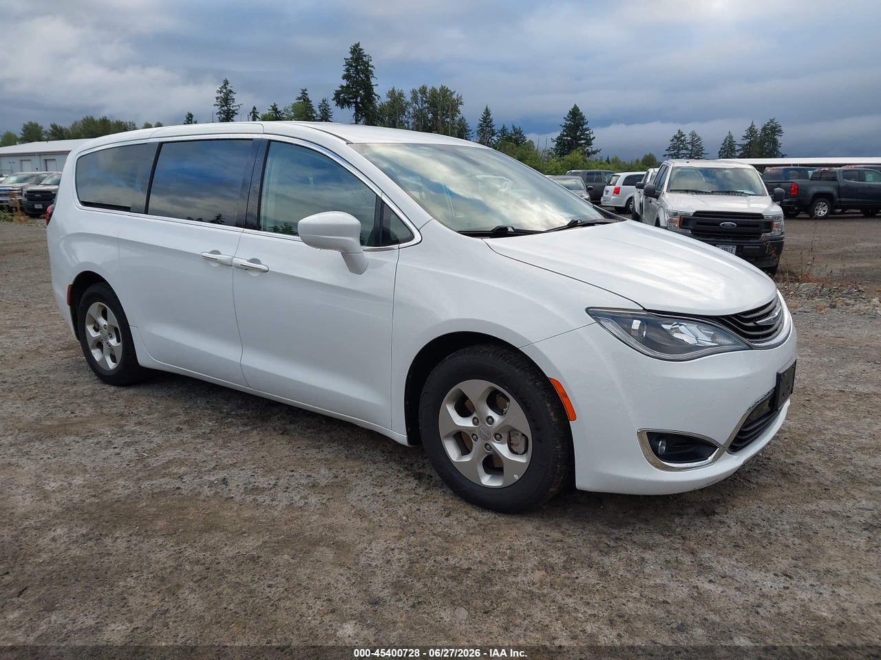 2C4RC1H7XHR****** · 2017 CHRYSLER PACIFICA HYBRID TOURING PLUS