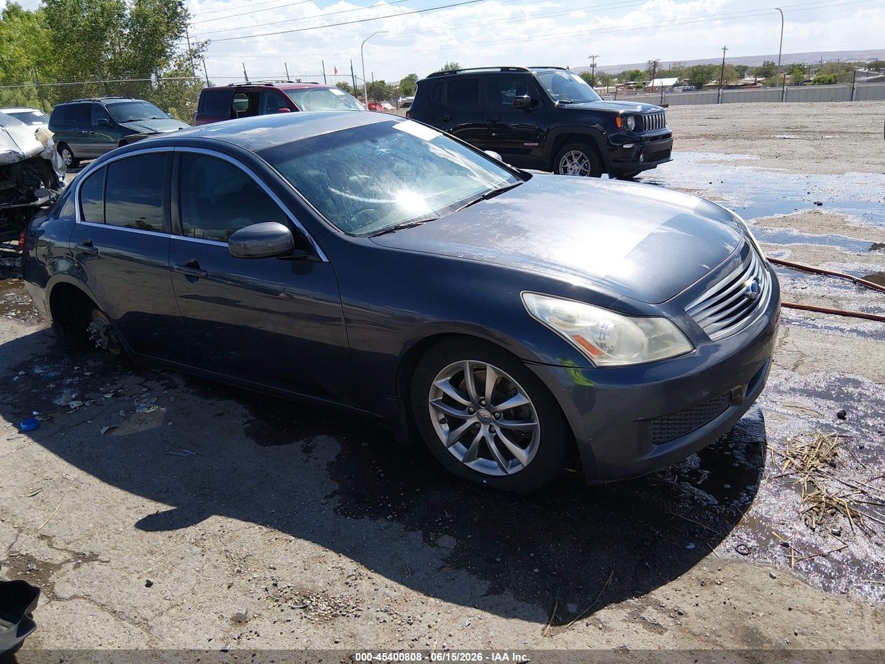 JNKBV61E27M****** · 2007 INFINITI G35 JOURNEY