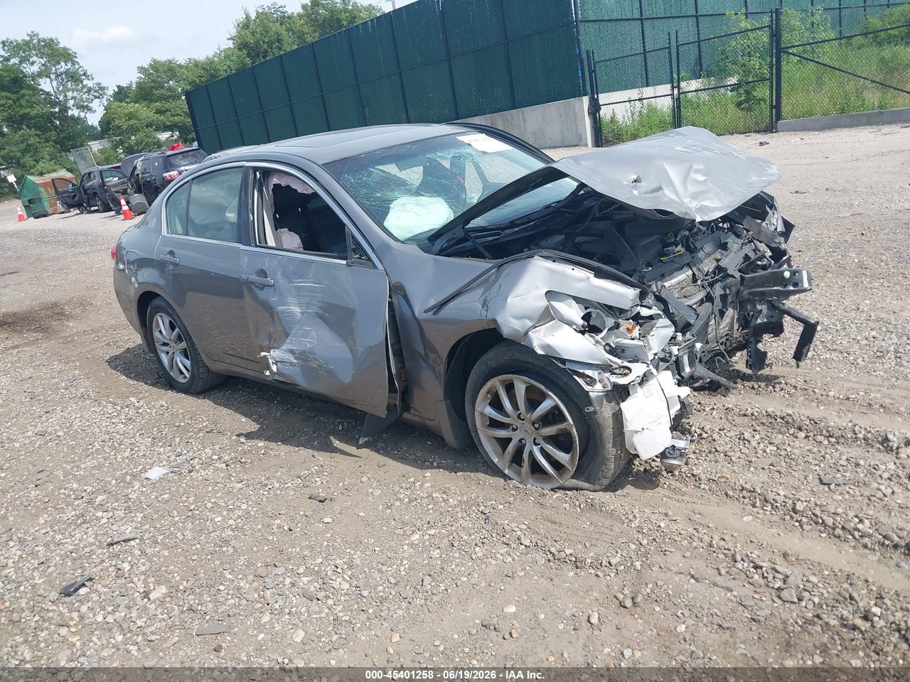 JNKCV61F89M****** · 2009 INFINITI G37X
